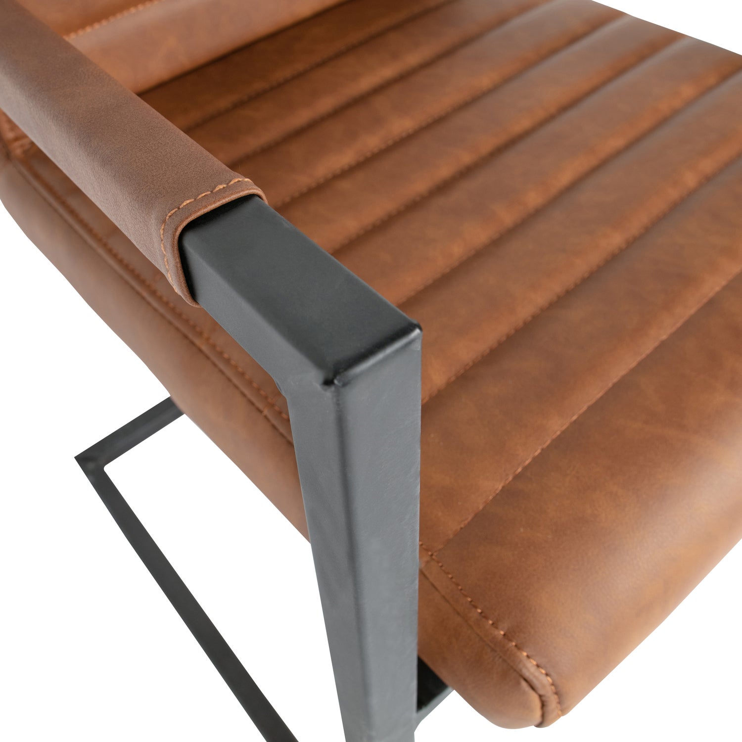 376052-C-01_VS_FA_Bas_eetkamerstoel_pu_cognac_detail.jpg?auto=webp&format=png&width=1500&height=1500