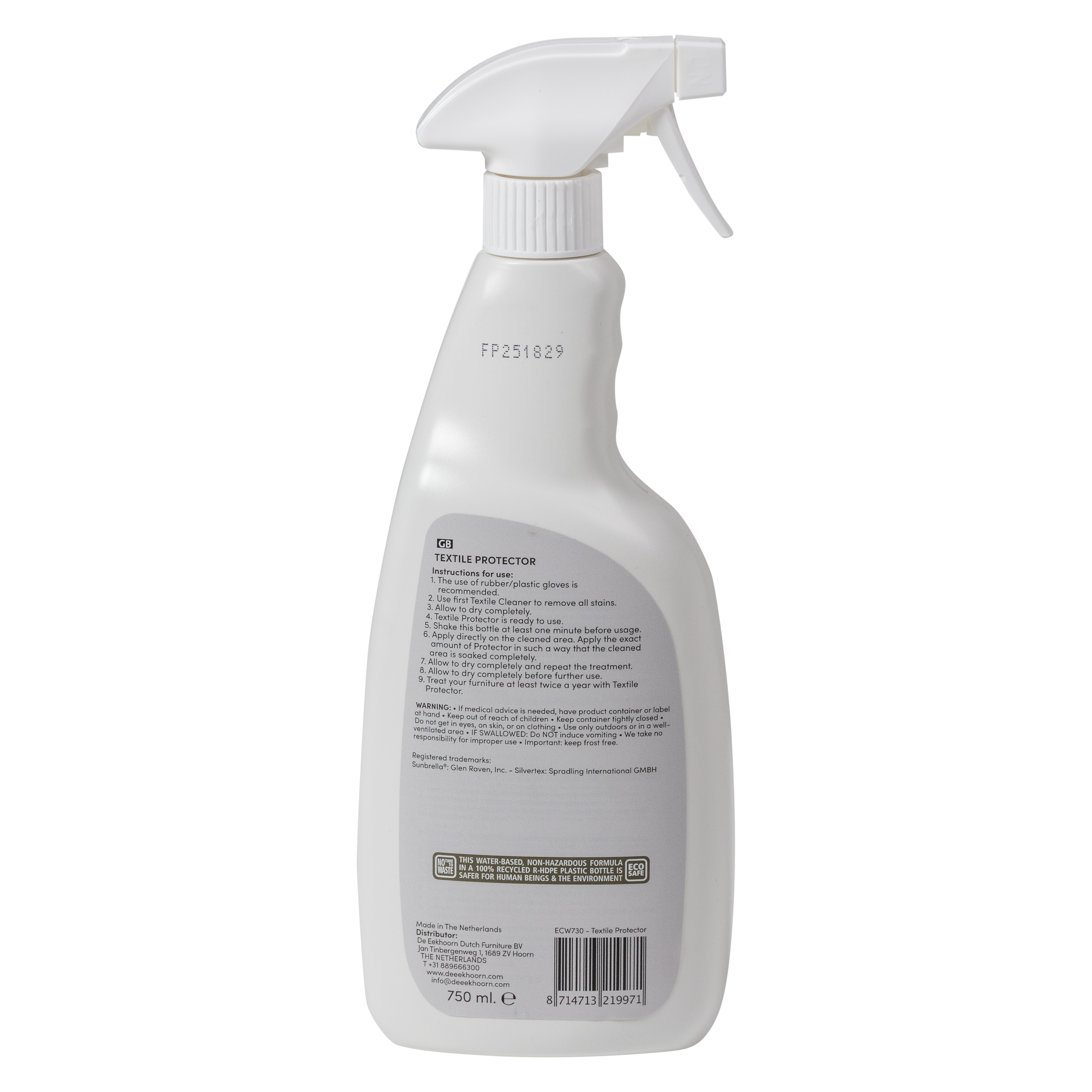 ECW730_03_VS_WO_Care_outdoor_textiel_protector_750ml_B1.png?auto=webp&format=png&width=1500&height=1500