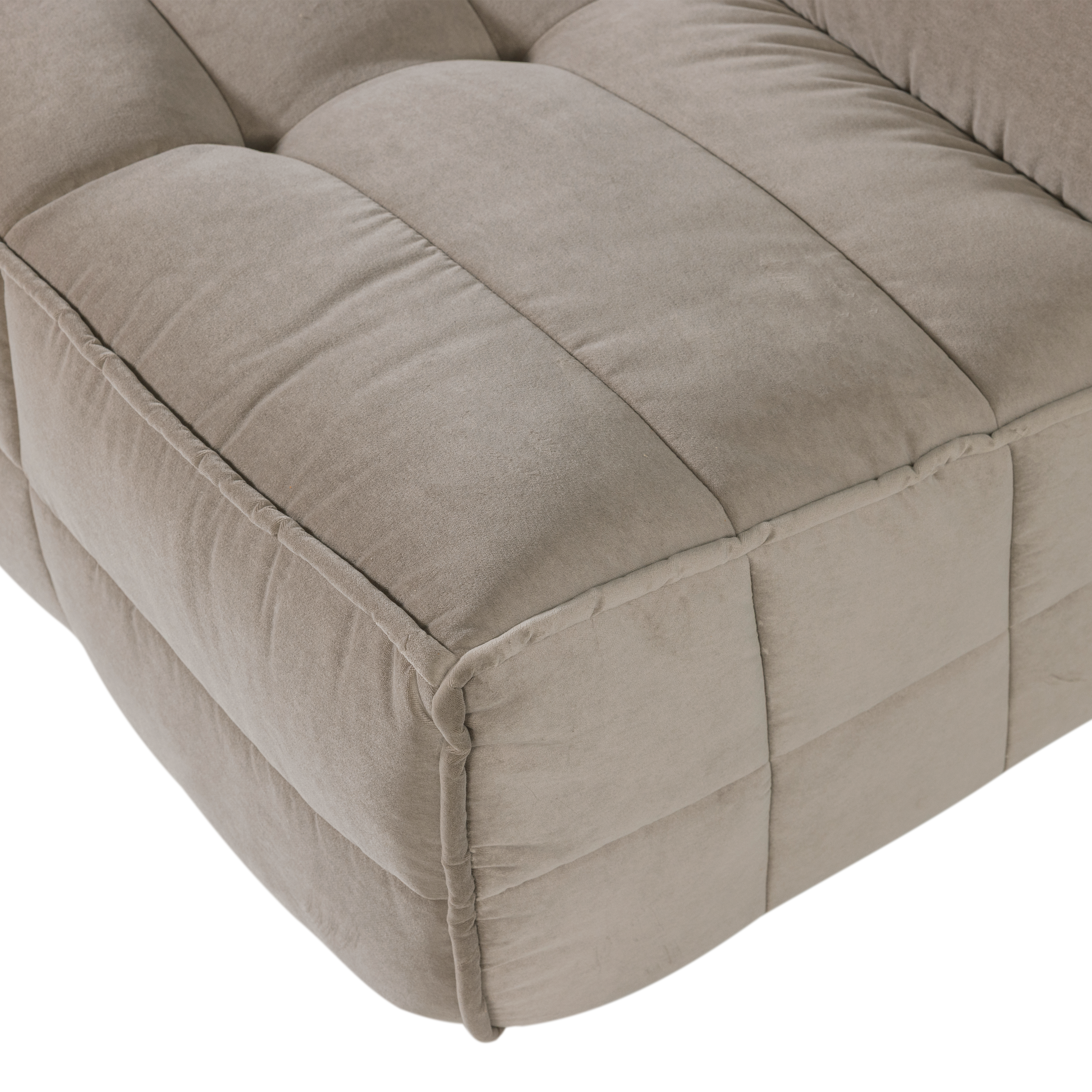 400557-WT_04_VS_VT_Cluster_3-zits_element_velvet_warm_taupe_C1.png?auto=webp&format=png&width=1500&height=1500
