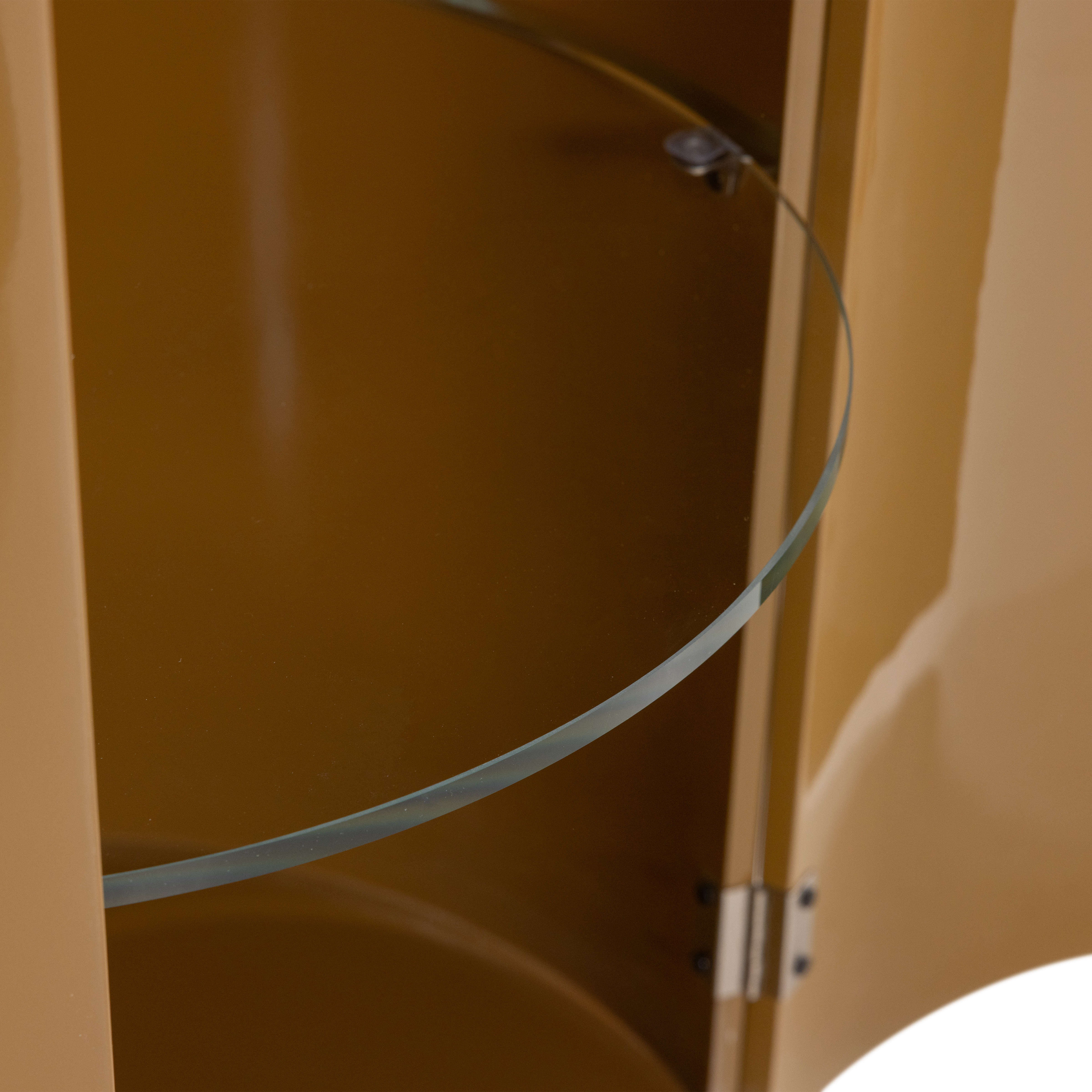377822-H_07_VS_Sera_ronde_kast_72x45cm_hout_hoogglans_honinggeel_C2.png?auto=webp&format=png&width=1500&height=1500