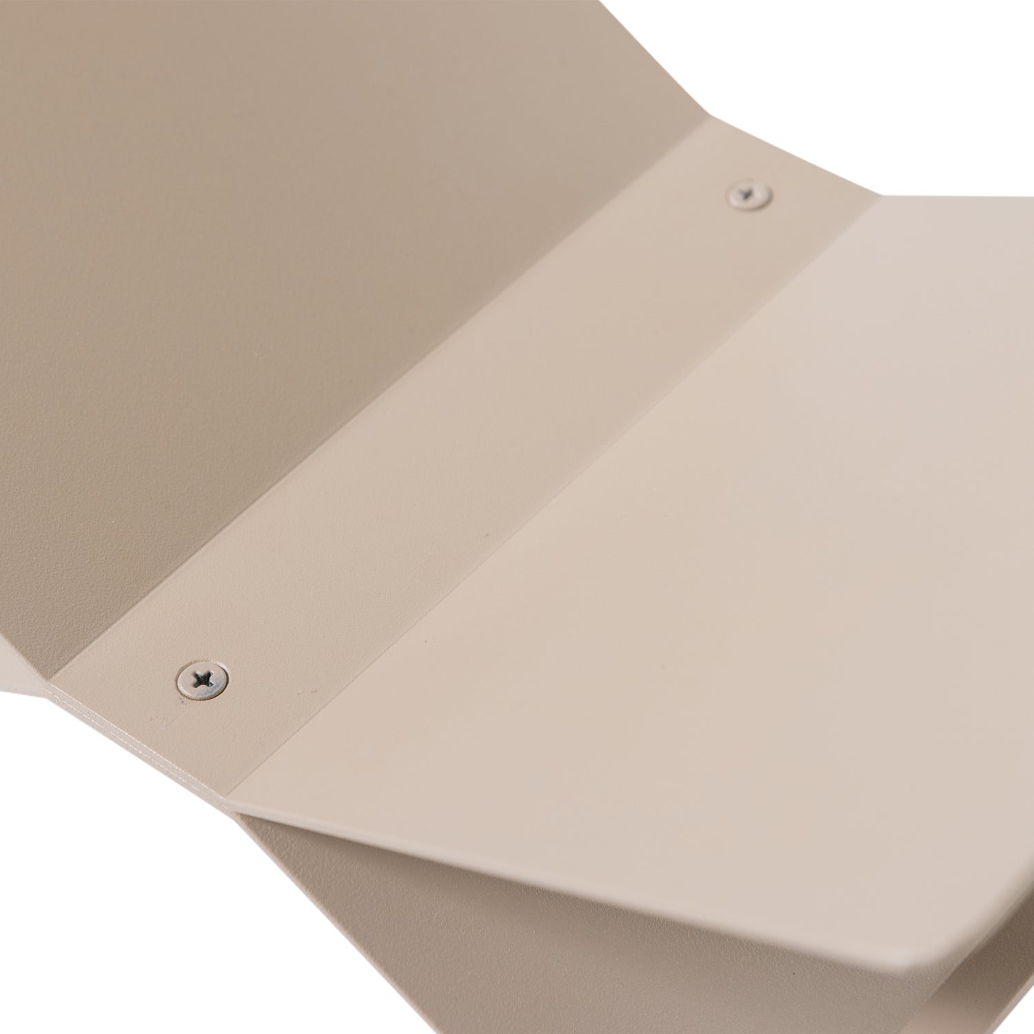 377228-A_01_VS_ES_Brook_boekenstandaard_liggend_metaal_zand_C1.png?auto=webp&format=png&width=1500&height=1500