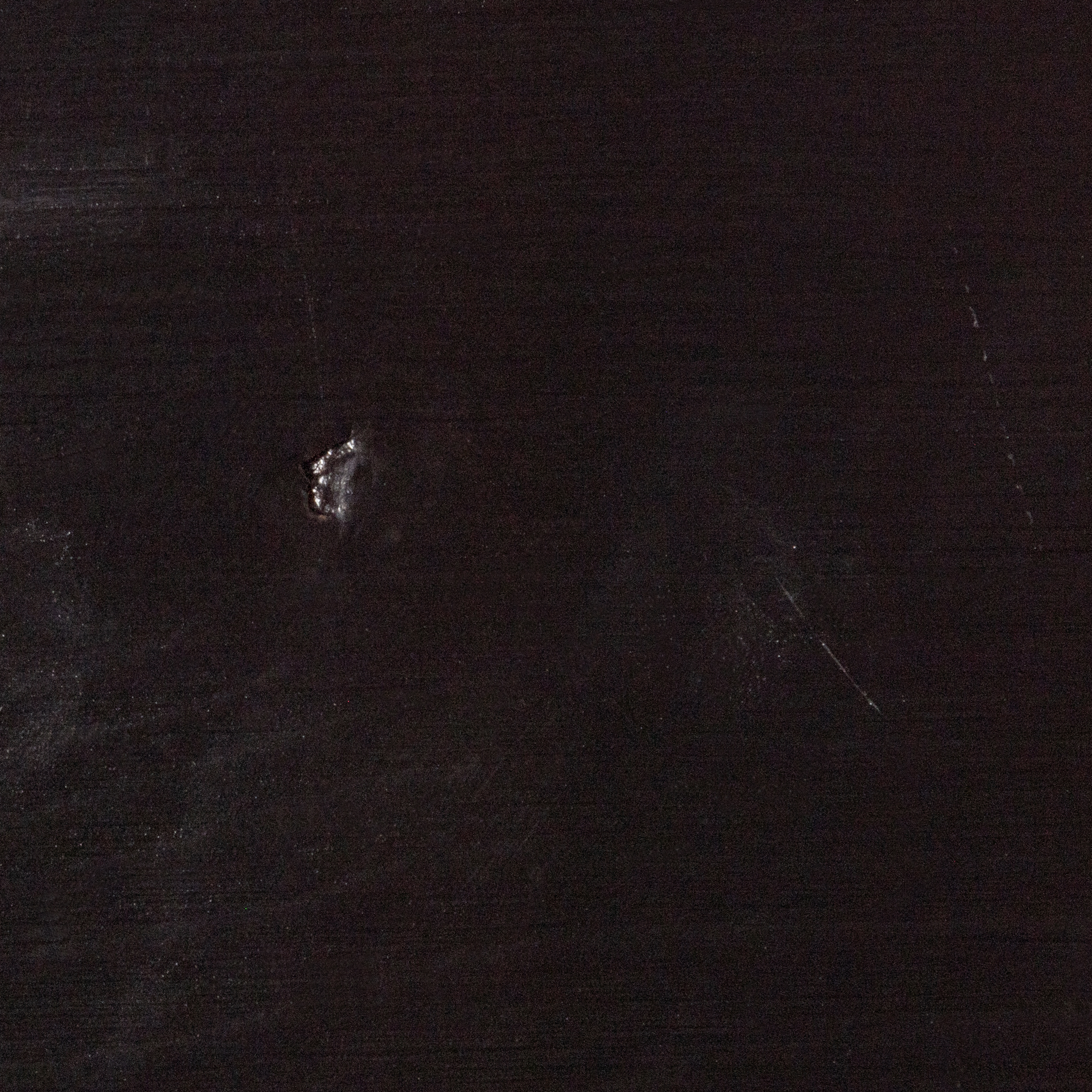 HOUT_IMPERFECTIE_Grenenhout_Diepzwart_Egaal_01.jpg?auto=webp&format=png&width=1500&height=1500