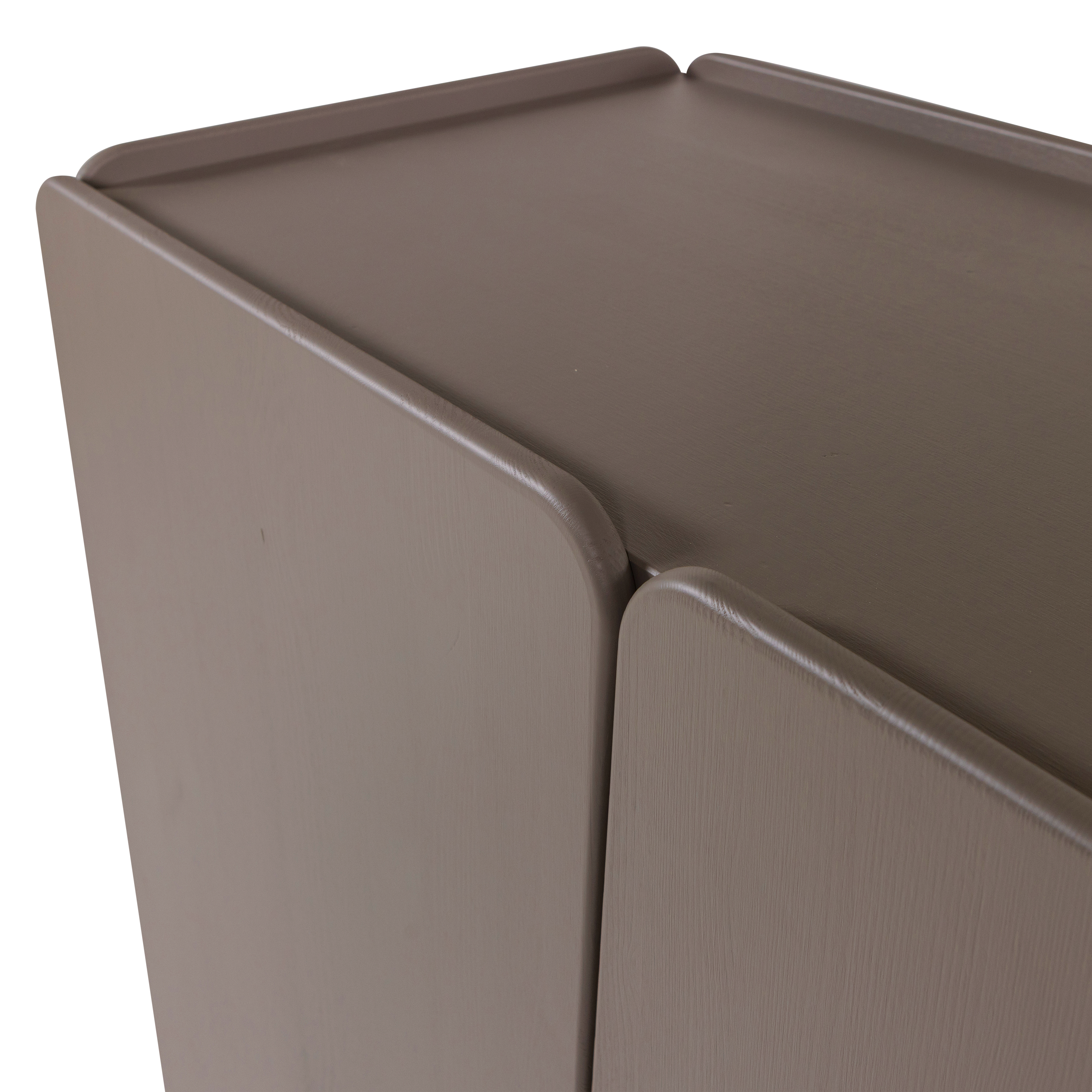 377897-TB_VS_06_Root_2_deus_kast_grenen_truffel_bruin_detail.png?auto=webp&format=png&width=1500&height=1500
