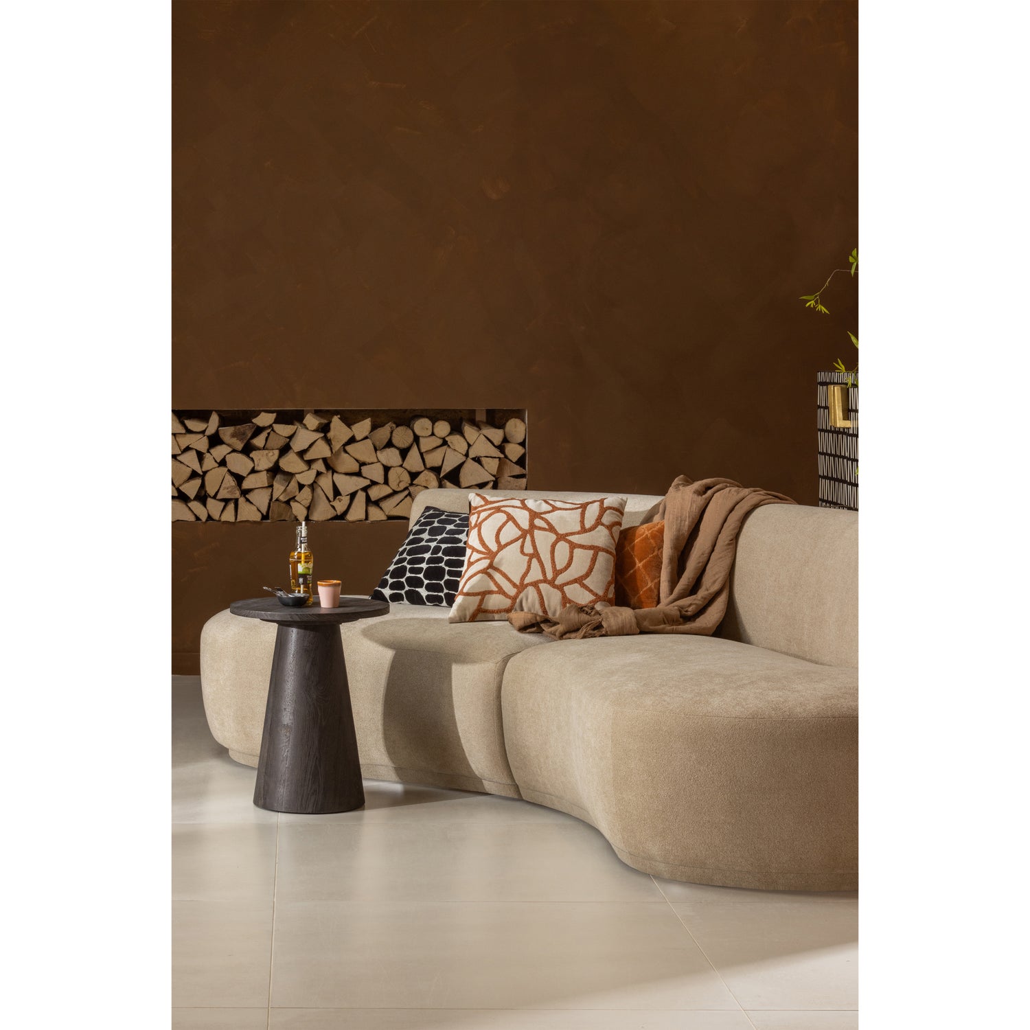 200425-N-374024-R-374020-Z-374026-R-374027-L-377399-D-01_SF_WE_Batavier_naturel_Erian_Anwar_Idris_Jaydi_Maan_PS.jpg?auto=webp&format=png&width=1500&height=1500