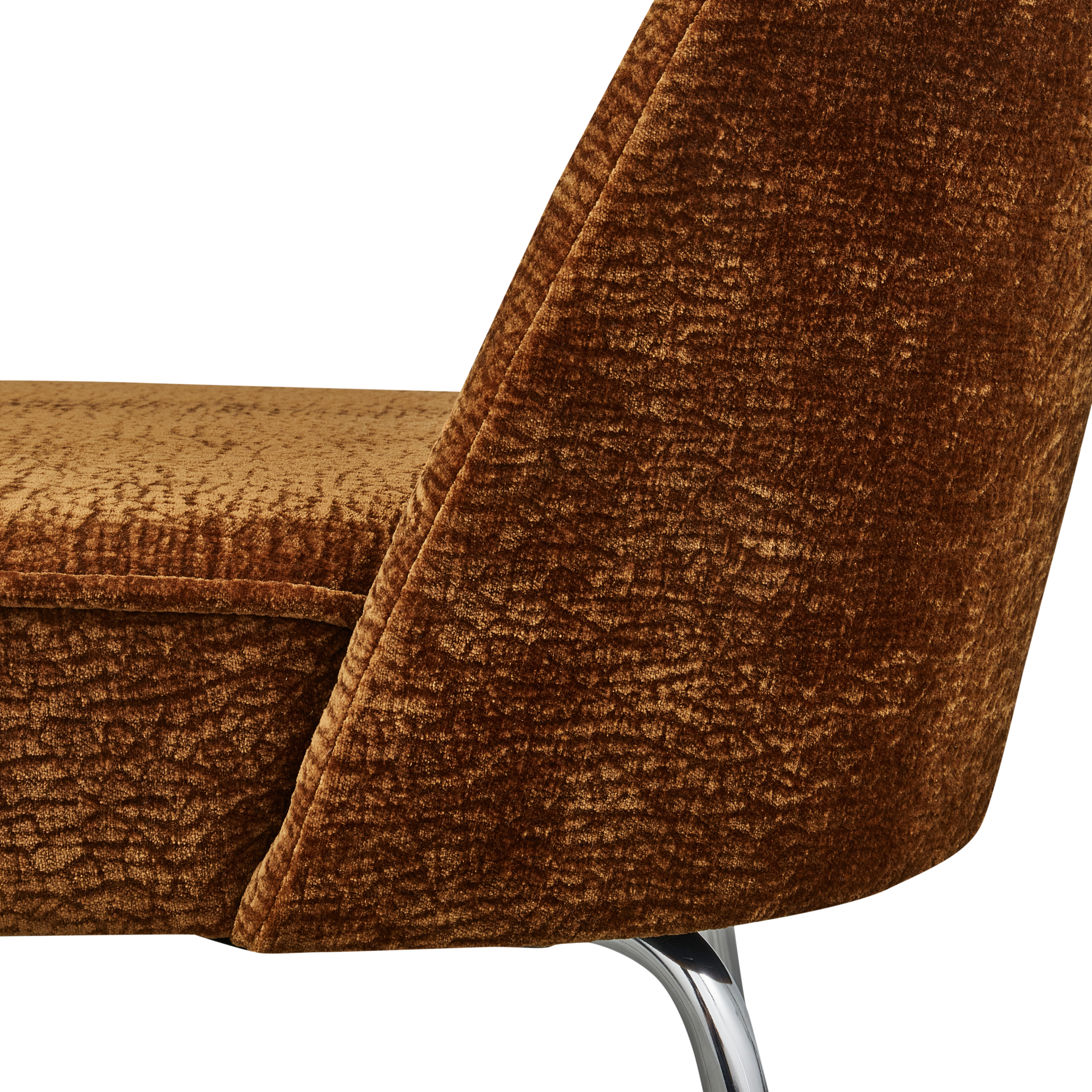 800816-MBC-02_VS_BP_Vogue_eetkamerstoel_3D_chenille_midden_bruin_chrome_poot_detail.png?auto=webp&format=png&width=1500&height=1500