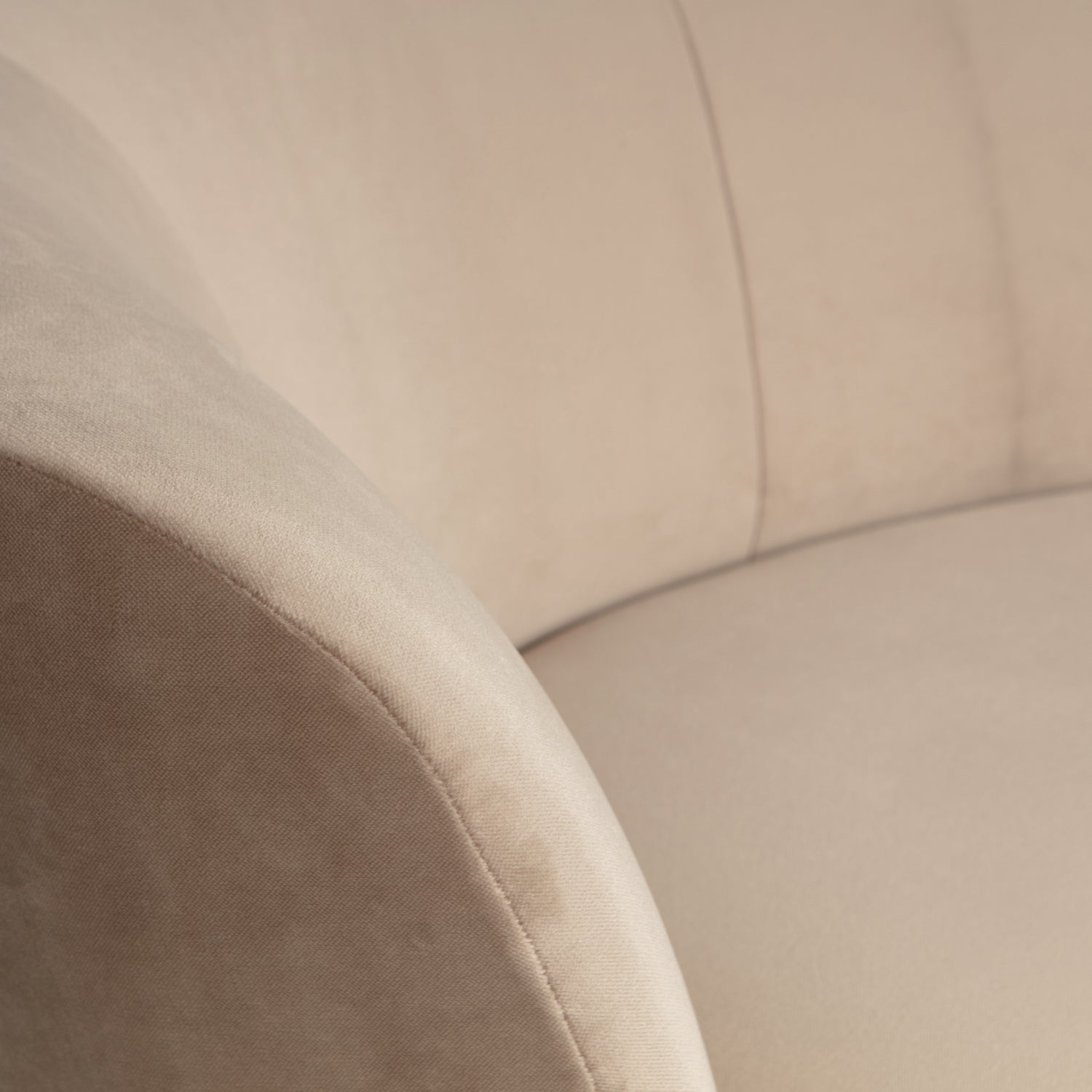 340475-KG-04_VS_Sara_lounge_fauteuil_links_khaki_detail.jpg?auto=webp&format=png&width=1500&height=1500