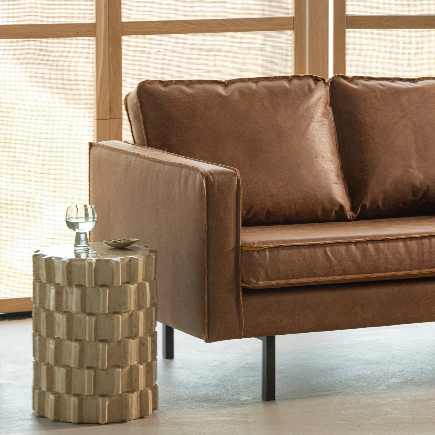 377960-B_02_SF_Rodeo_2-zits_bank_ecoleer_cognac_vierkant.jpg?auto=webp&format=png&width=1500&height=1500