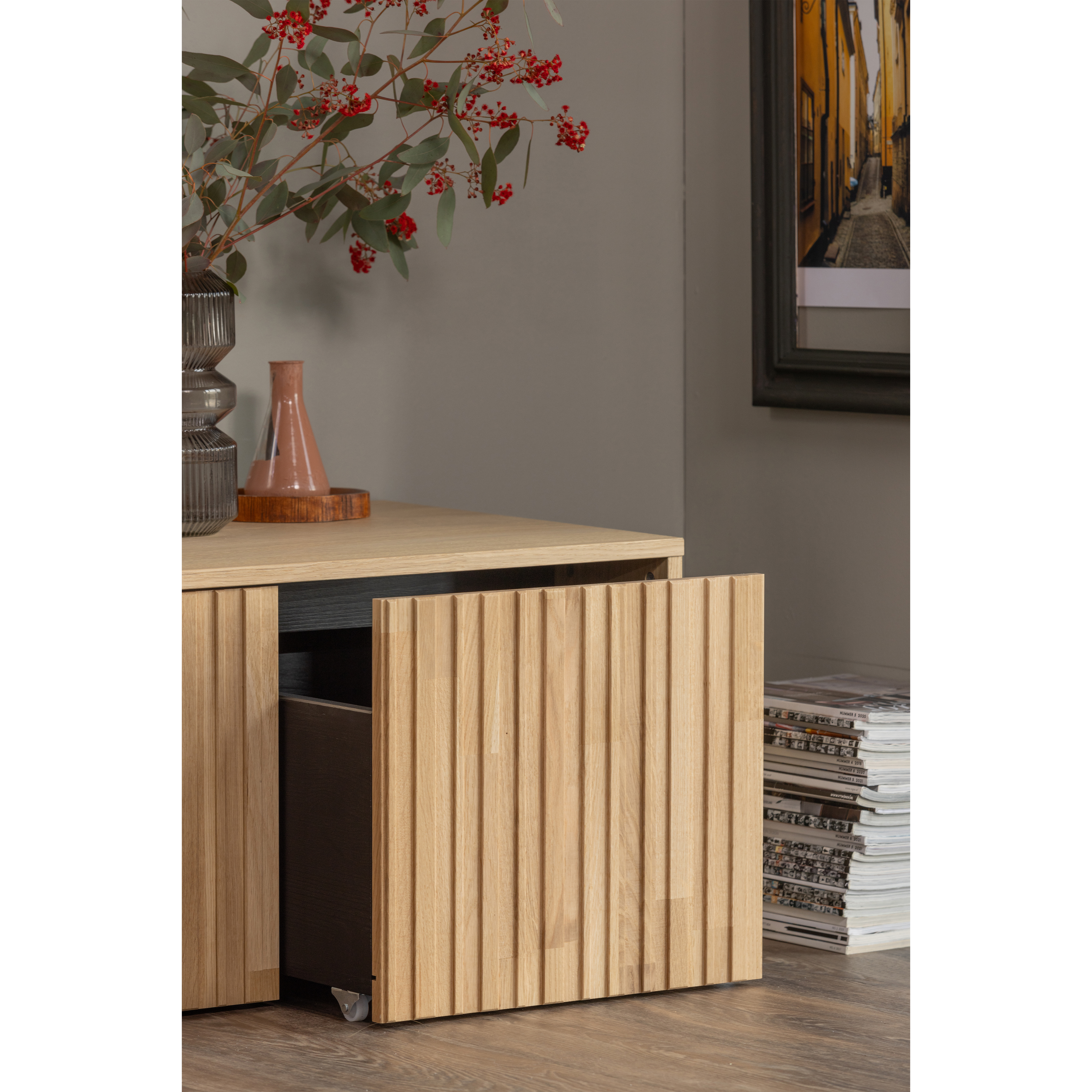 374040-B-373530-G-02_SF_WE_New_gravure_kistbank_blanke_Lyle_vaas_warm_groen.jpg?auto=webp&format=png&width=1500&height=1500