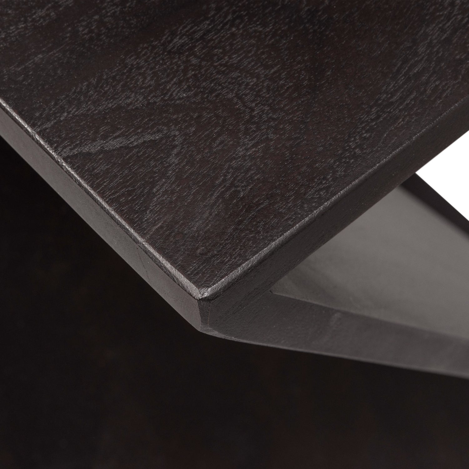 375030-D-01_VS_WE_Ikem_bijzettafel_acacia_donkerbruin_detail.png?auto=webp&format=png&width=1500&height=1500