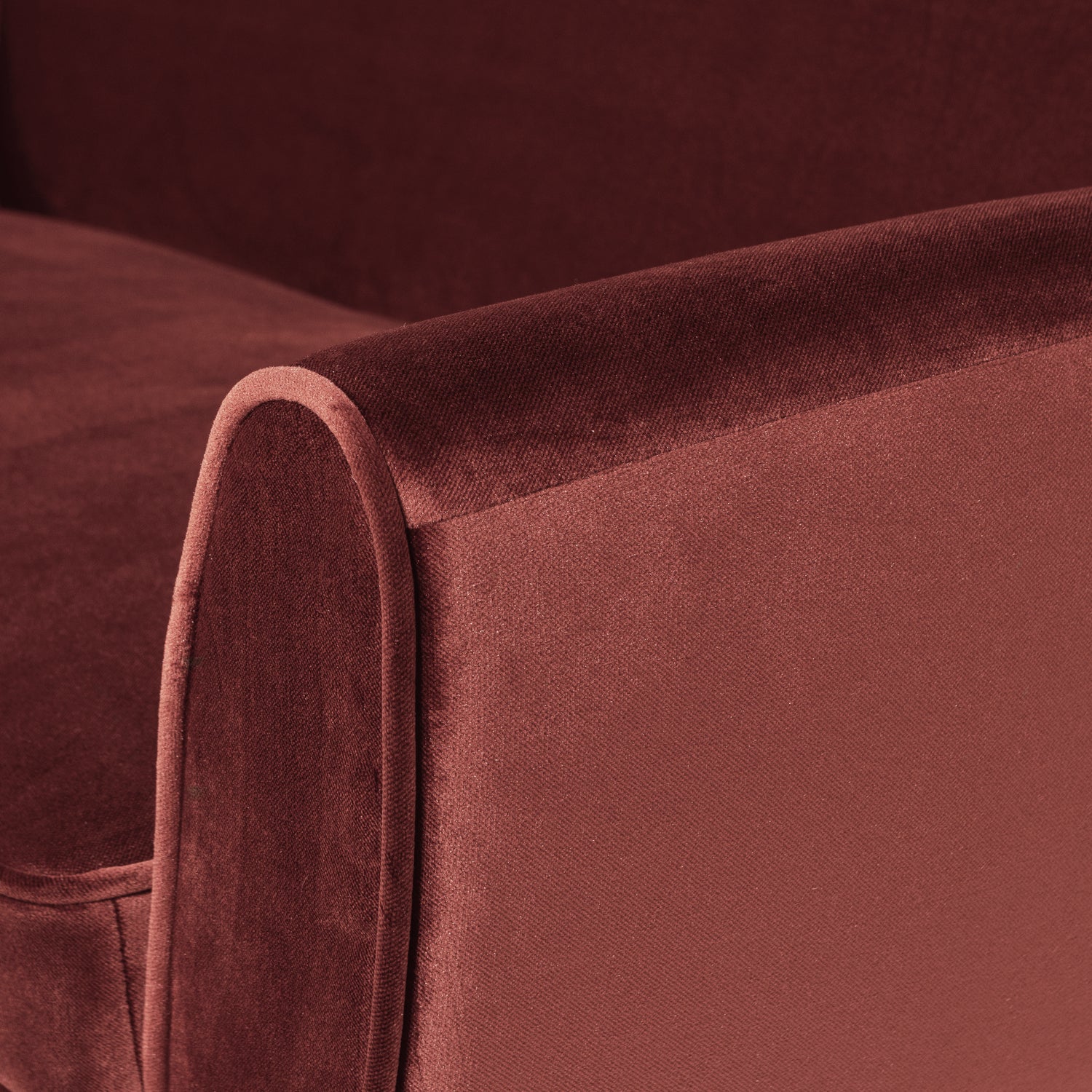 340451-R_04_VS_Rocco_sofa_187cm_velvet_bordeauxrood_C1.png?auto=webp&format=png&width=1500&height=1500