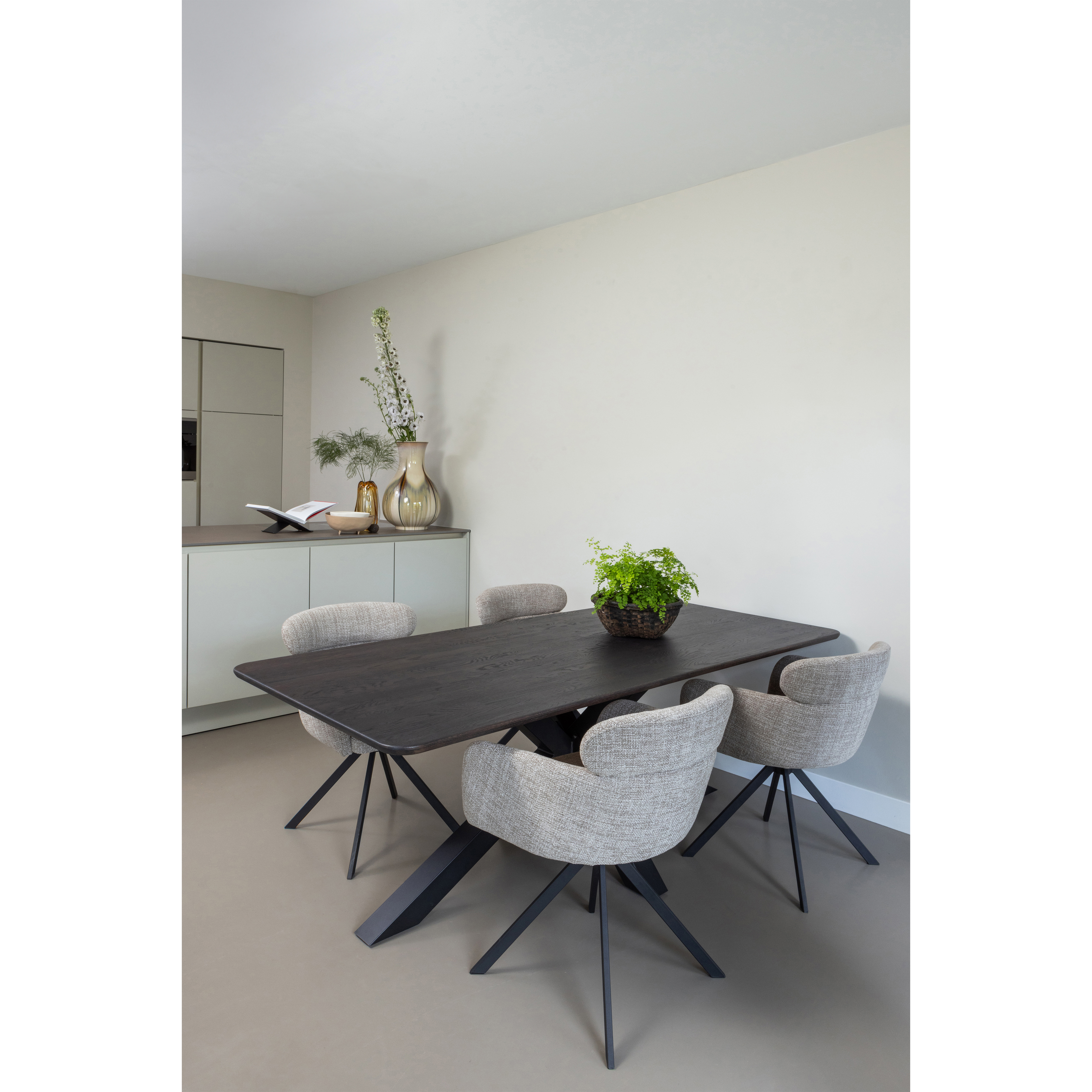 TB-AR-VL24-1790X0890-375291-374080-N-01_SF_FA_Tafelblad_afgerond_vingerlas_180x90cm_mystic_brown_Kruispoot_Fenne_naturel.jpg?auto=webp&format=png&width=1500&height=1500