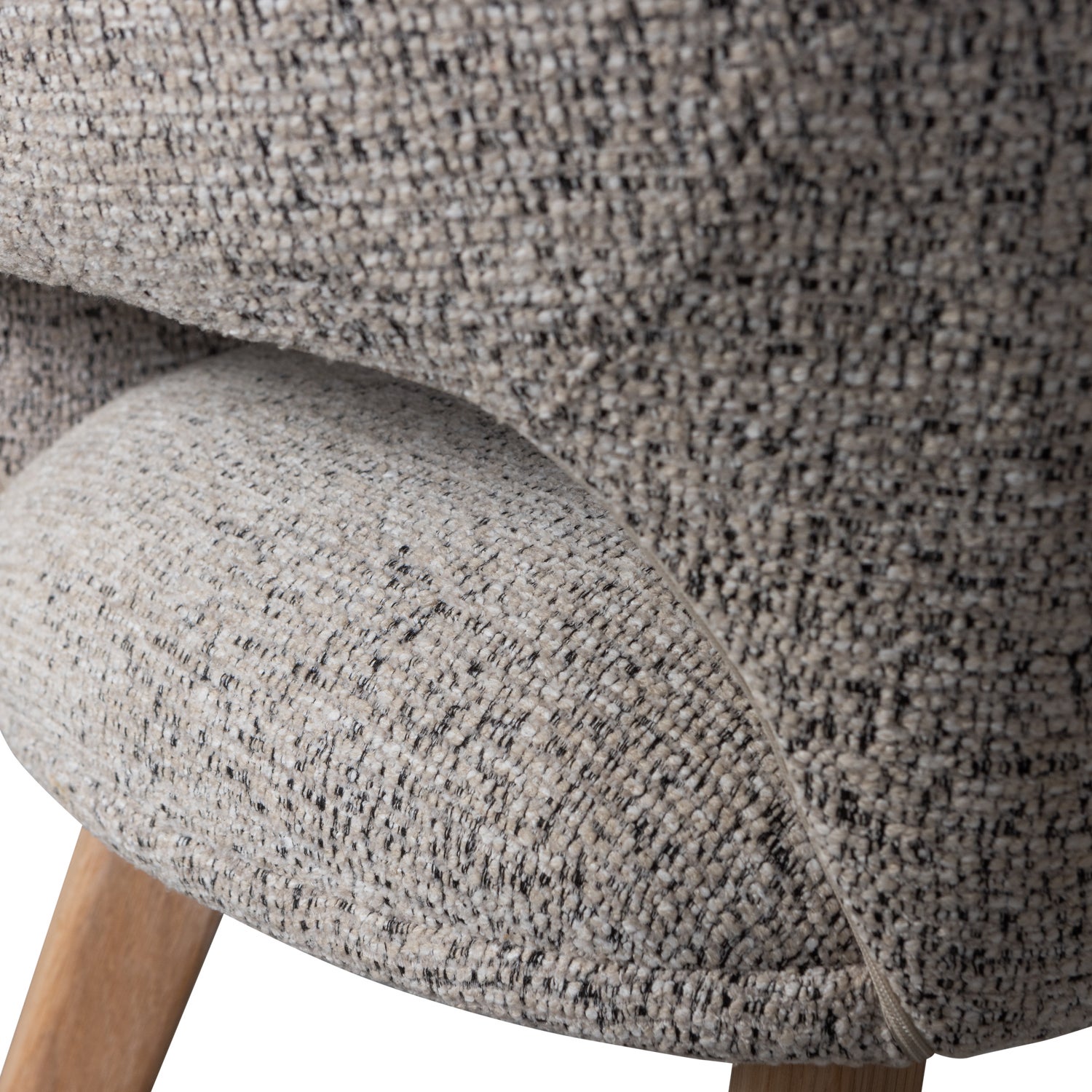 377492-NN-01_VS_PR_Murat_eetkamerstoel_naturel_met_houten_poot_naturel_detail.png?auto=webp&format=png&width=1500&height=1500