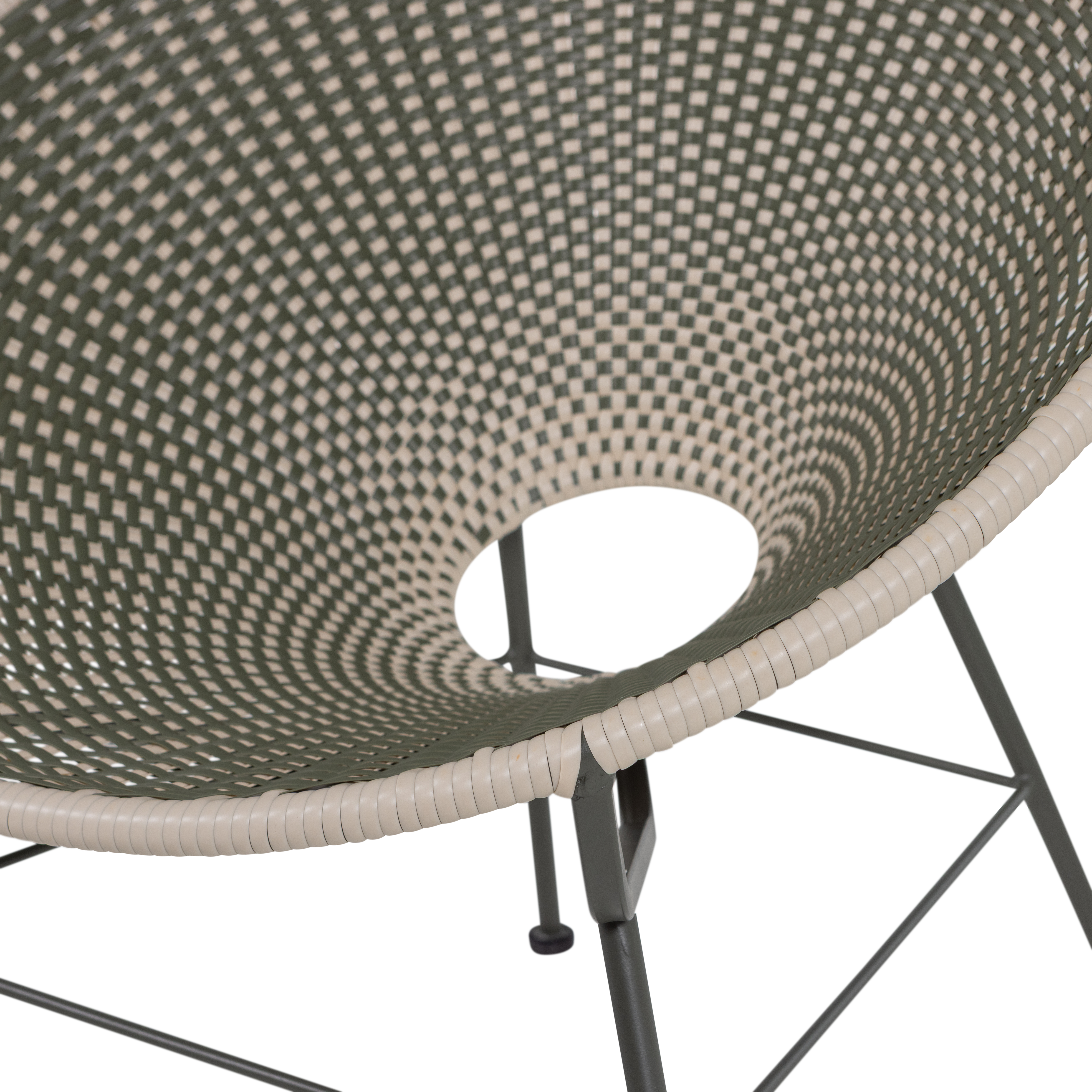 377705-G_01_VS_WO_Kazoun_loungestoel_wicker_groen_C1.png?auto=webp&format=png&width=1500&height=1500