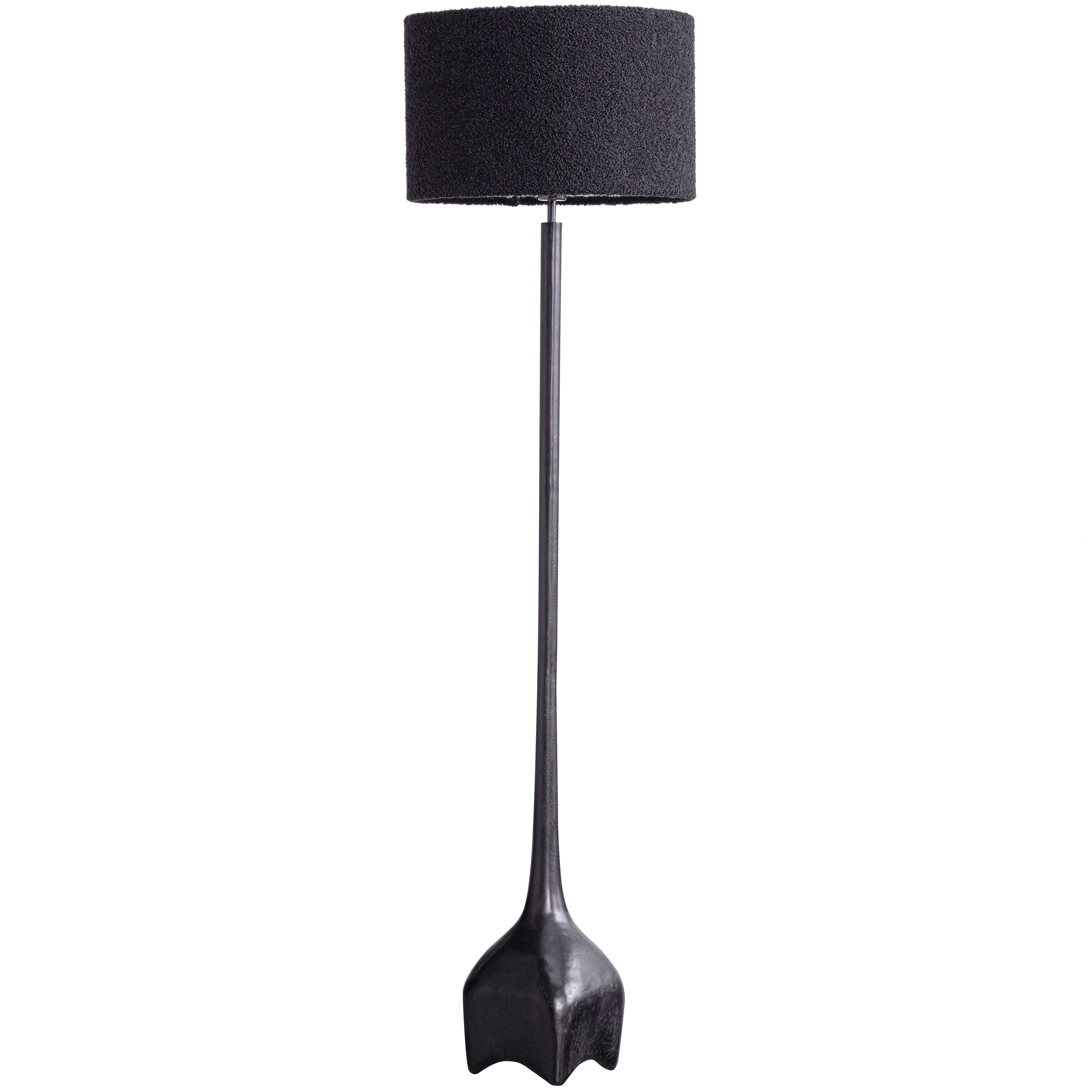 377334-Z-373931-Z-09_VS_WE_Foss_lampenvoet_aluminium_zwart_bruin.jpg?auto=webp&format=png&width=1500&height=1500