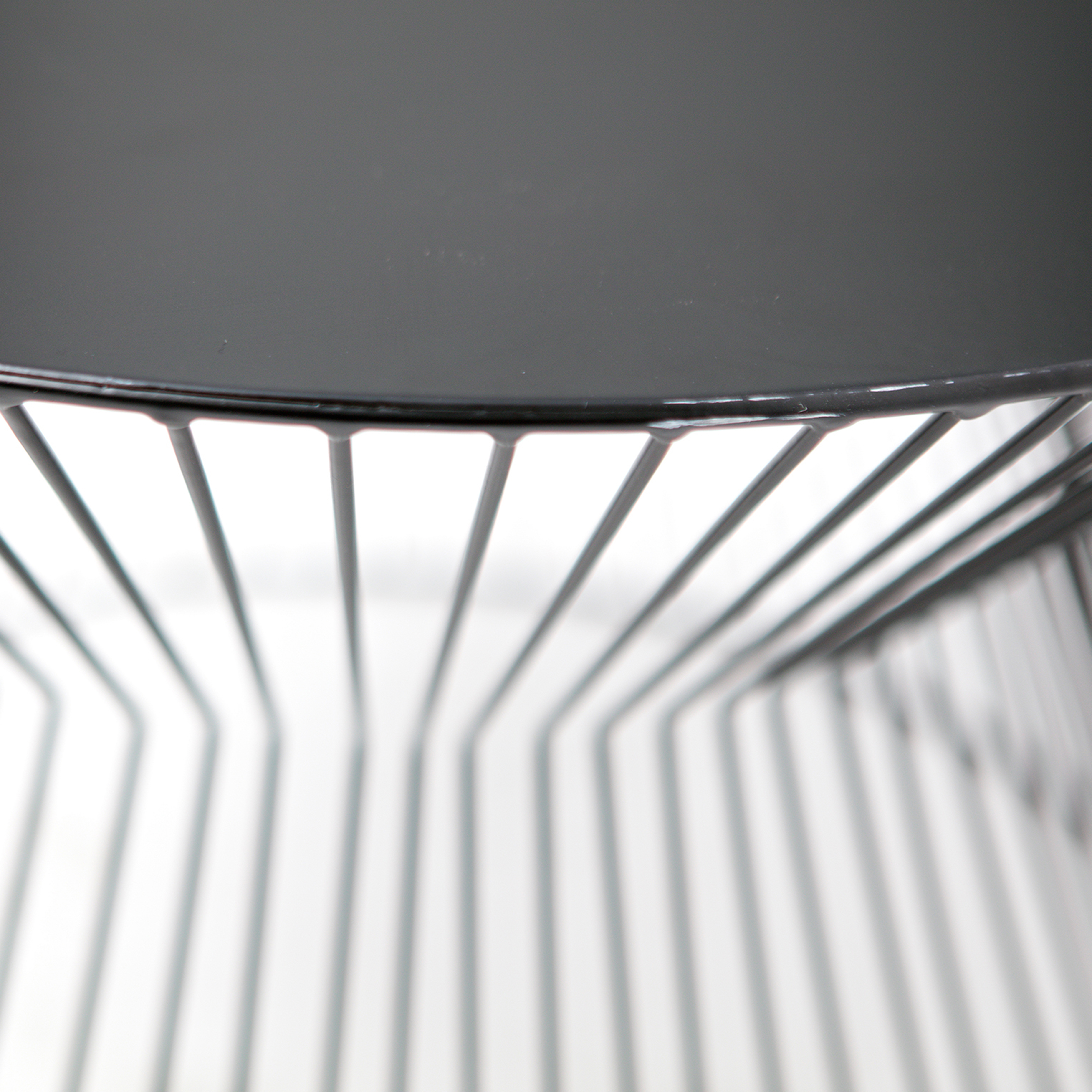 373704-390932-Z-01_VS_FA_Suus_salontafel_Bijzettafel_detail.jpg?auto=webp&format=png&width=1500&height=1500