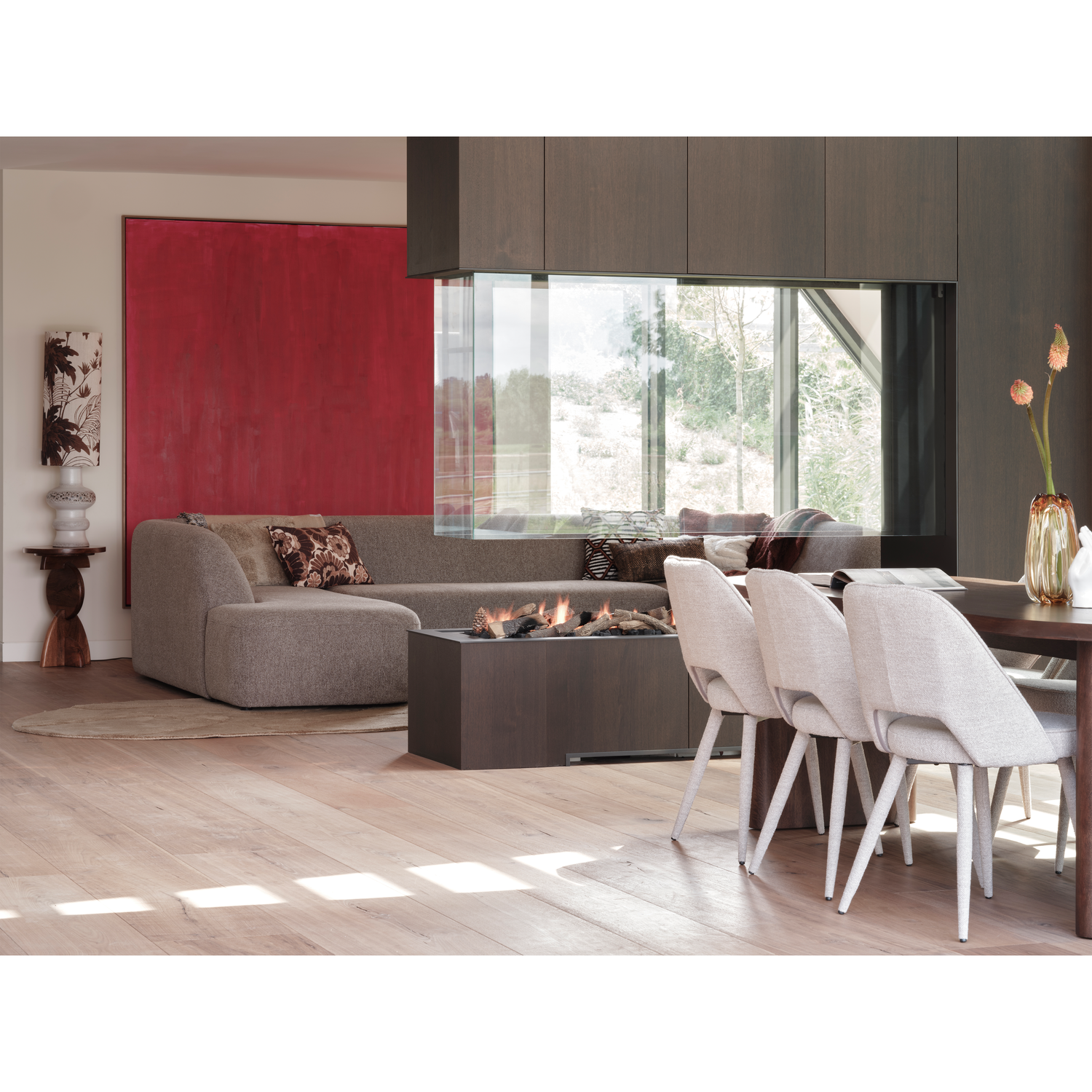 400481-W-801367-G-373965-B-373533-B-01_SF_BL_Ellips_eettafel_Sloping_u-vorm_Nori_Alya_vloerkleed.png?auto=webp&format=png&width=1500&height=1500