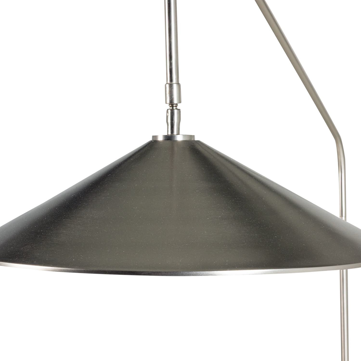 377936-C_05_VS_Korn_vloerlamp_metaal_chrome_C1.png?auto=webp&format=png&width=1500&height=1500