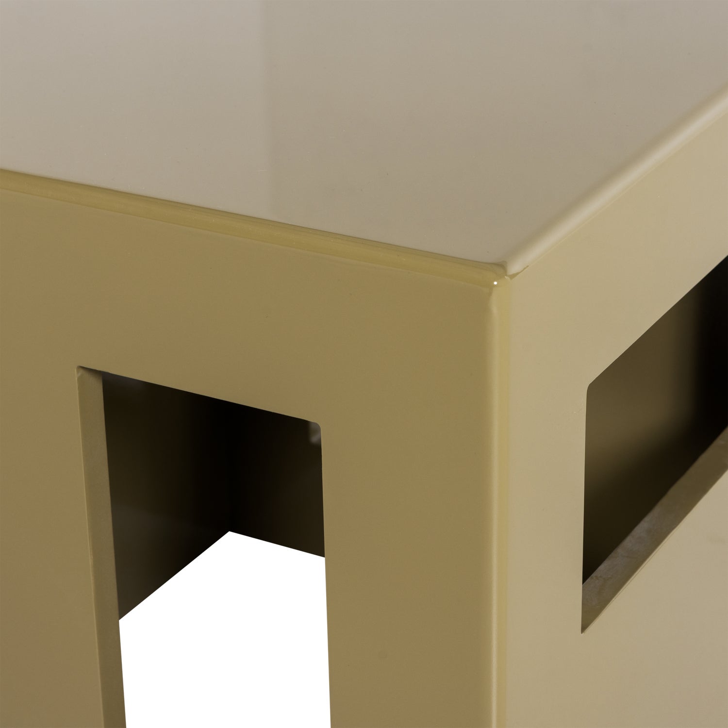 400554-H_02_VS_VT_Modern_bijzettafel_MDF_hout_hoogglans_honinggeel_C2.png?auto=webp&format=png&width=1500&height=1500