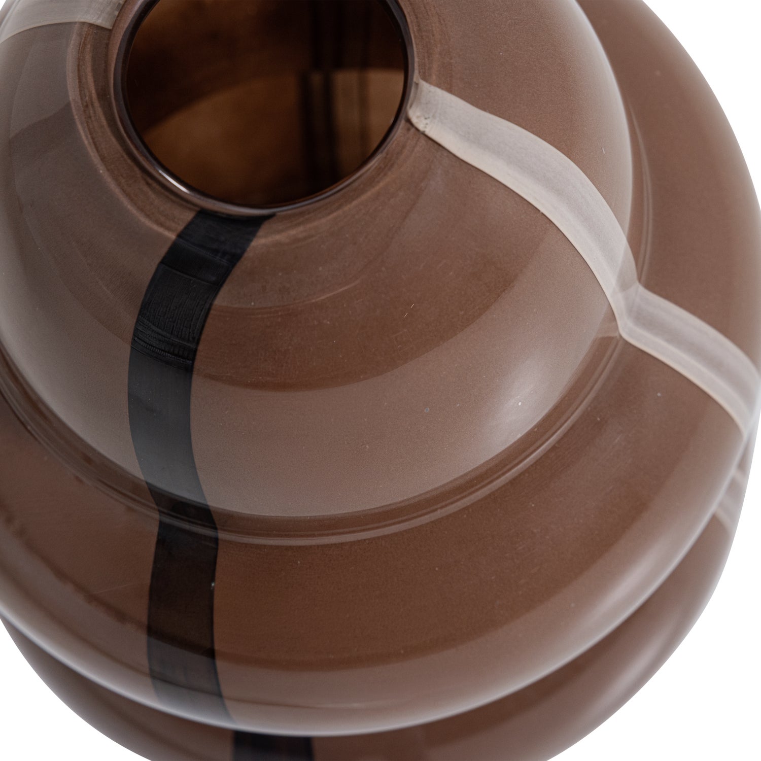 377478-B_02_VS_Kency_vaas_glas_bruin_met_streep_donkerbruin_C1.png?auto=webp&format=png&width=1500&height=1500