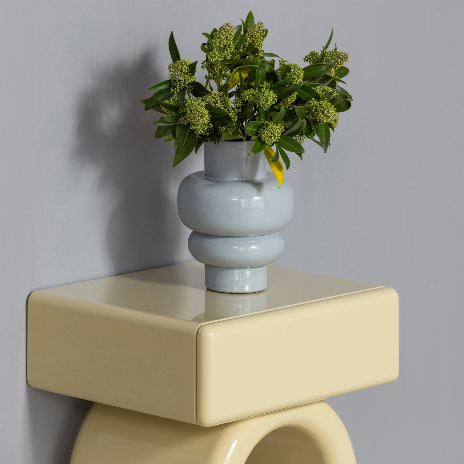 377803-L_01_VS_ES_Auri_vaas_lichtgrijs_vierkant.jpg?auto=webp&format=png&width=1500&height=1500