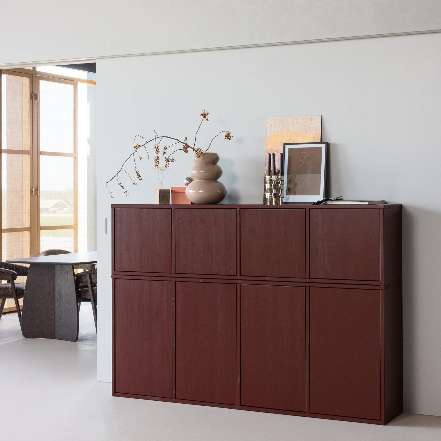 375170-BR__375171-BR__377869-I_01_SF_Merel_dressoir_tv_meubel_grenen_bordeauxrood_Tera_vierkant.jpg?auto=webp&format=png&width=1500&height=1500