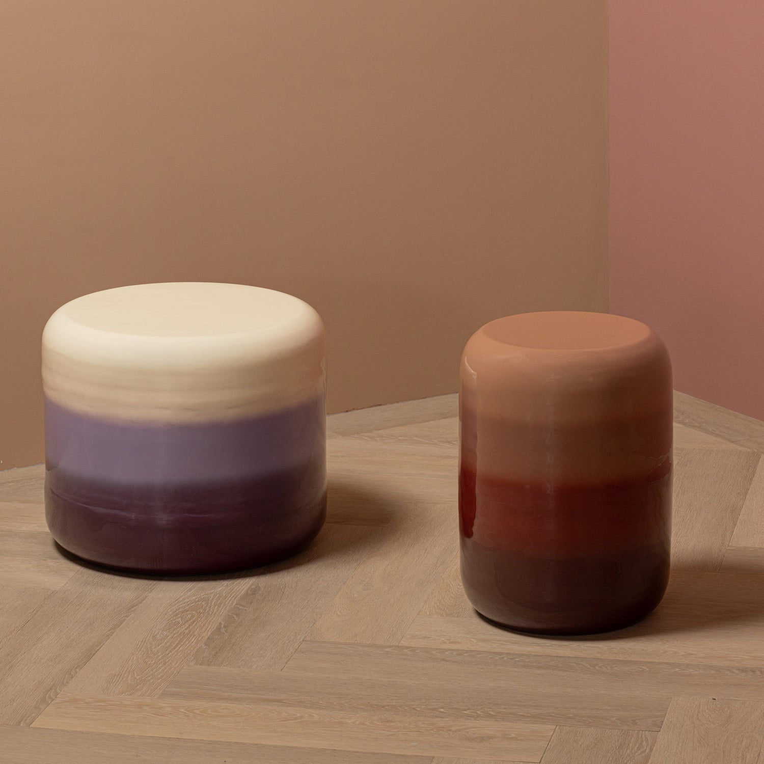 377866-M__377867-M_02_SF_Voro_Nuro_bijzettafel_metaal_hoogglans_multi_color_vierkant.jpg?auto=webp&format=png&width=1500&height=1500