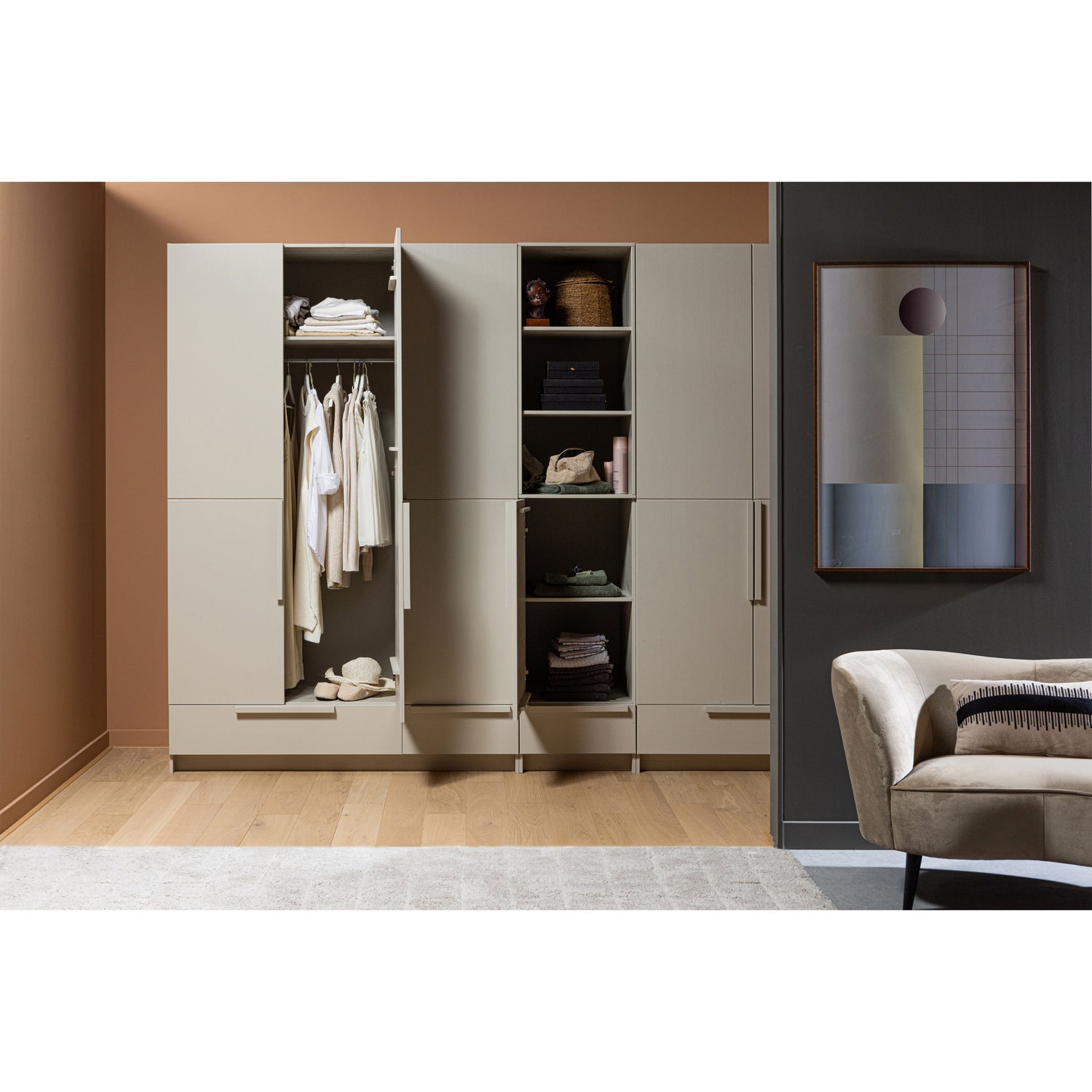 379552-D-379552-D-379551-D-340475-KG-01_SF_BL_Pure_3__drs_hang_legkast_2_drs_1_drs_Sara_lounge_fauteuil.jpg?auto=webp&format=png&width=1500&height=1500