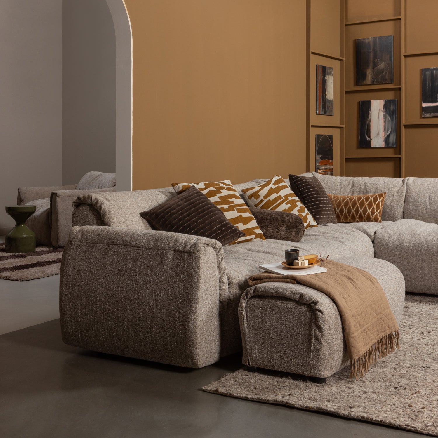 377529-BM-377521-BM-377524-BM-01_SF_WE_Baggy_geweven_stof_bruin_melange_vierkant.jpg?auto=webp&format=png&width=1500&height=1500