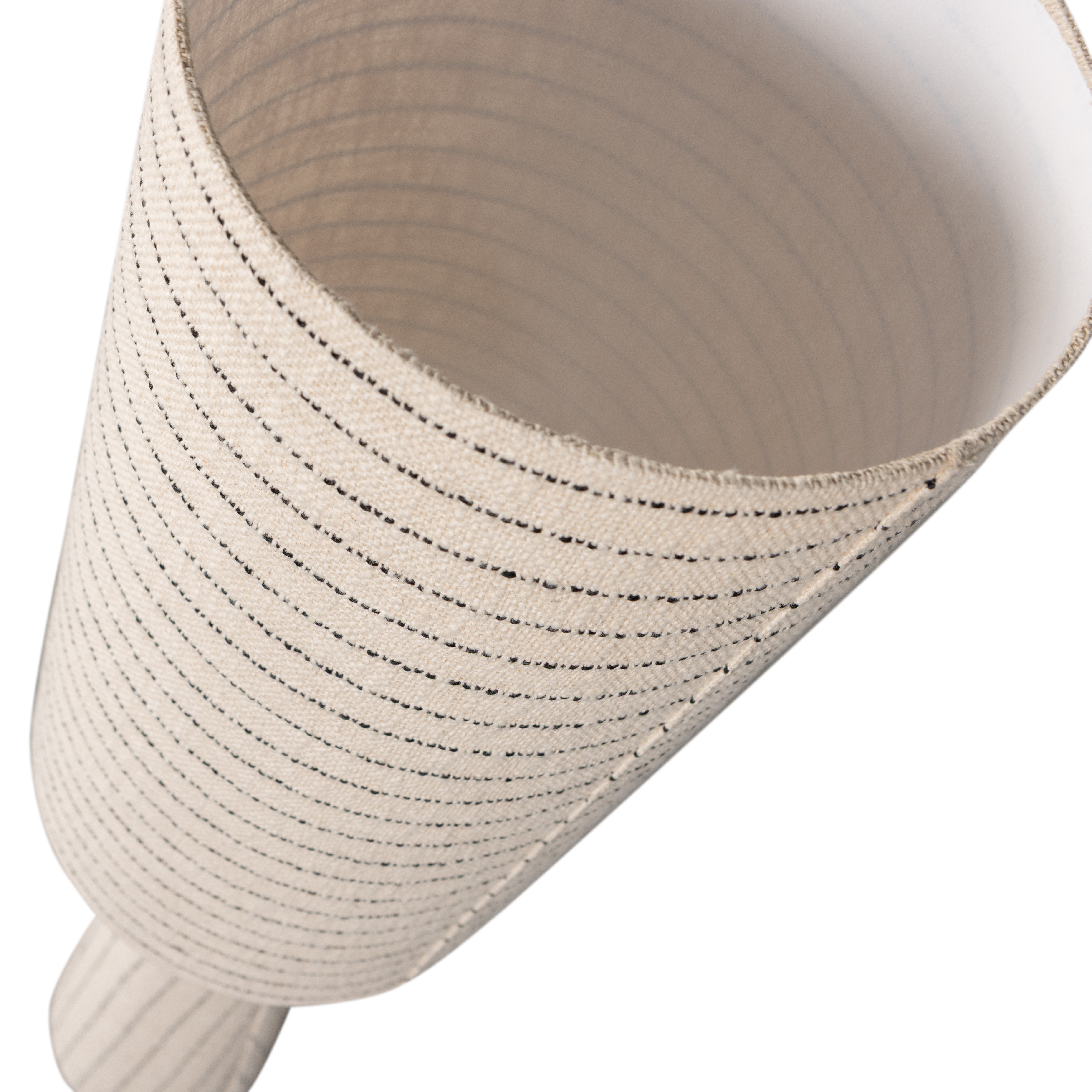 801396-NS-01_VS_ES_Loft_vloerlamp_metaal_boucle__naturel_met_strepen_C1.png?auto=webp&format=png&width=1500&height=1500