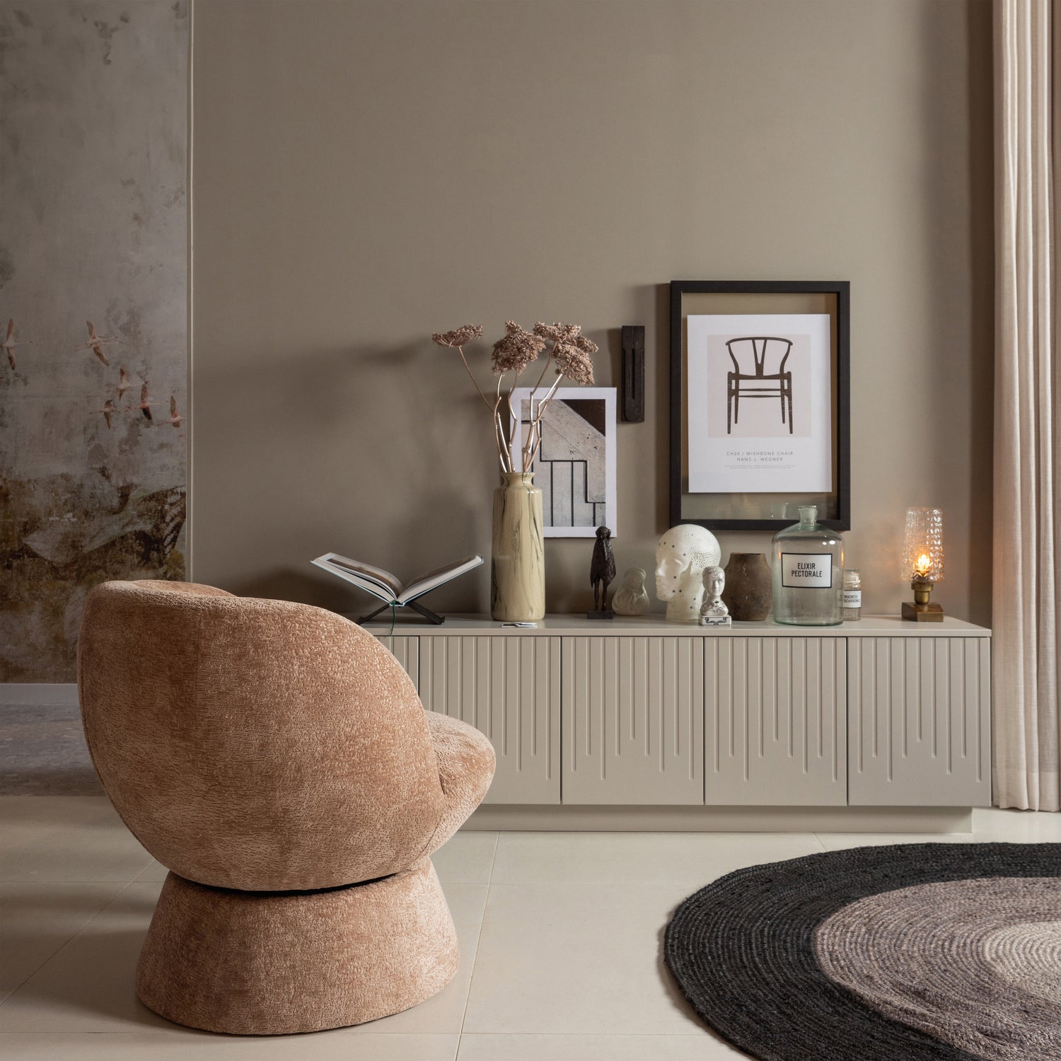 801418-N-801441-M-02_SF_BP_Shuffle_draaifauteuil_naturel_Pencil_grenen_mist_VIERKANT.jpg?auto=webp&format=png&width=1500&height=1500