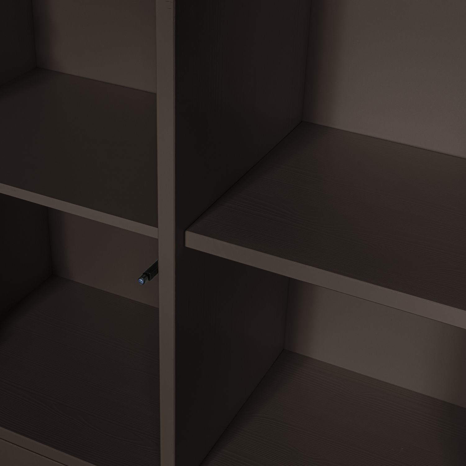 375091-MI_01_VS_FA_Merel_opbergkast_grenen_middenbruin_C2.png?auto=webp&format=png&width=1500&height=1500