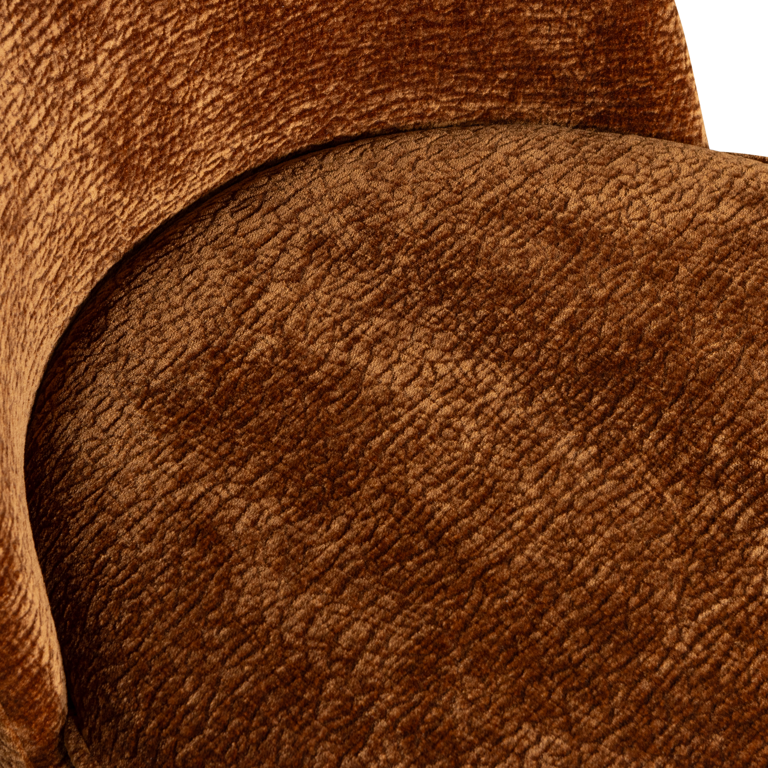 800294-MB-01_VS_BP_Vogue_barstoel_65cm_3D_chenille_midden_bruin_detail.png?auto=webp&format=png&width=1500&height=1500