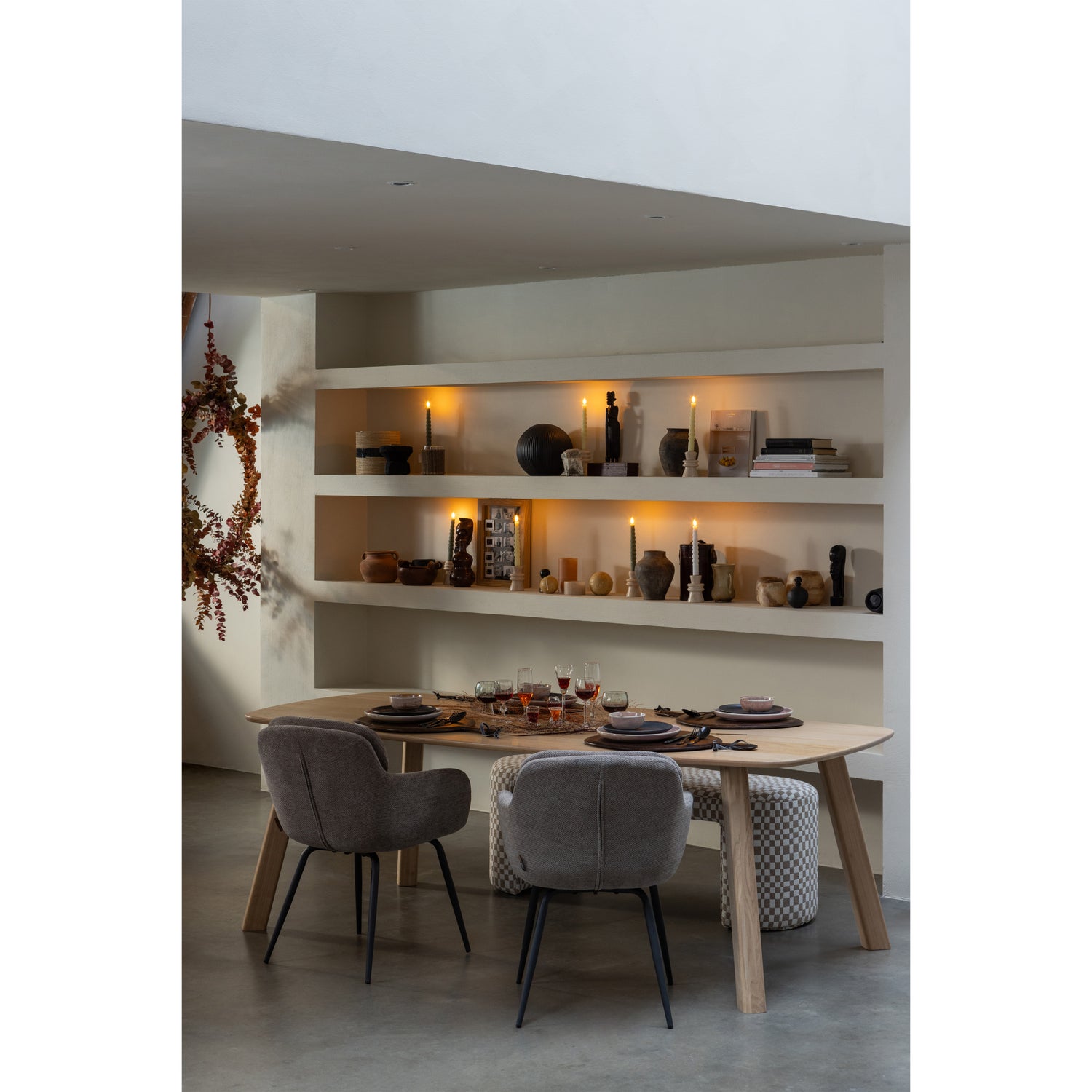 375098-TP-375064-D-374081-Z-01_SF_WE_Tablo_eettafel_Runa_eetkamerstoel_Jacob_bankje.jpg?auto=webp&format=png&width=1500&height=1500