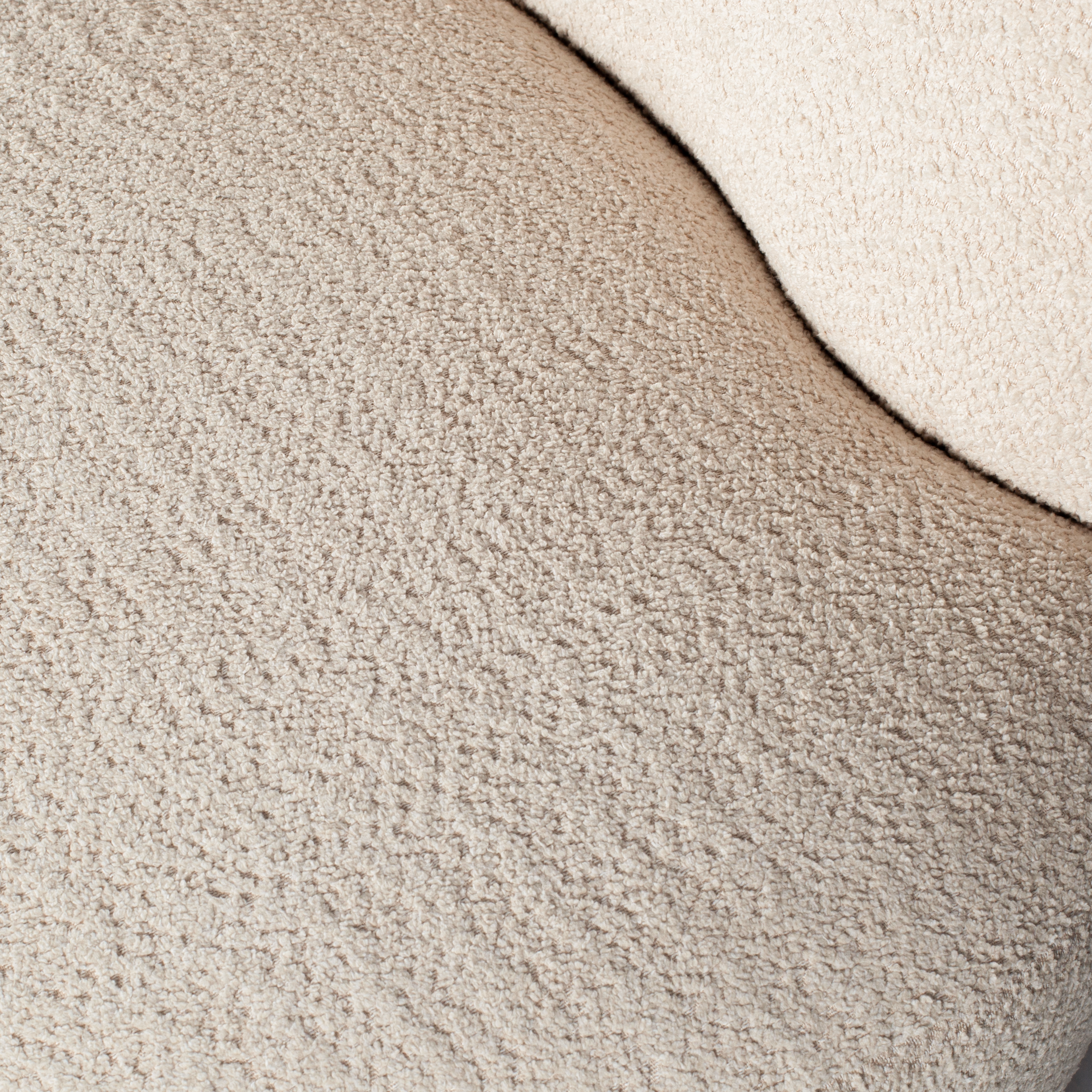 377078-C_377879-C-01_VS_KW_Stone_bankje_links_boucle_creme_detail.png?auto=webp&format=png&width=1500&height=1500