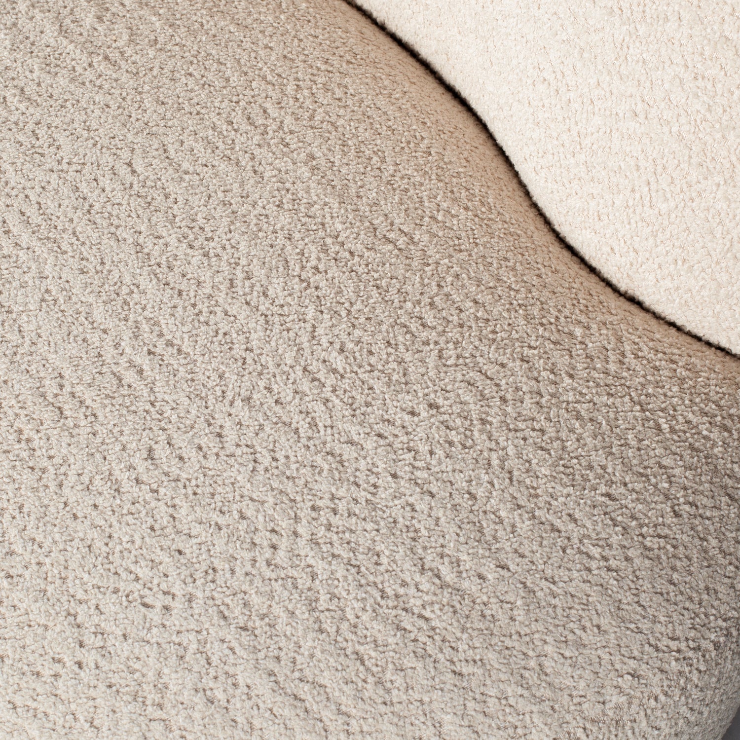 377078-C_377879-C-01_VS_KW_Stone_bankje_links_boucle_creme_detail.png?auto=webp&format=png&width=1500&height=1500