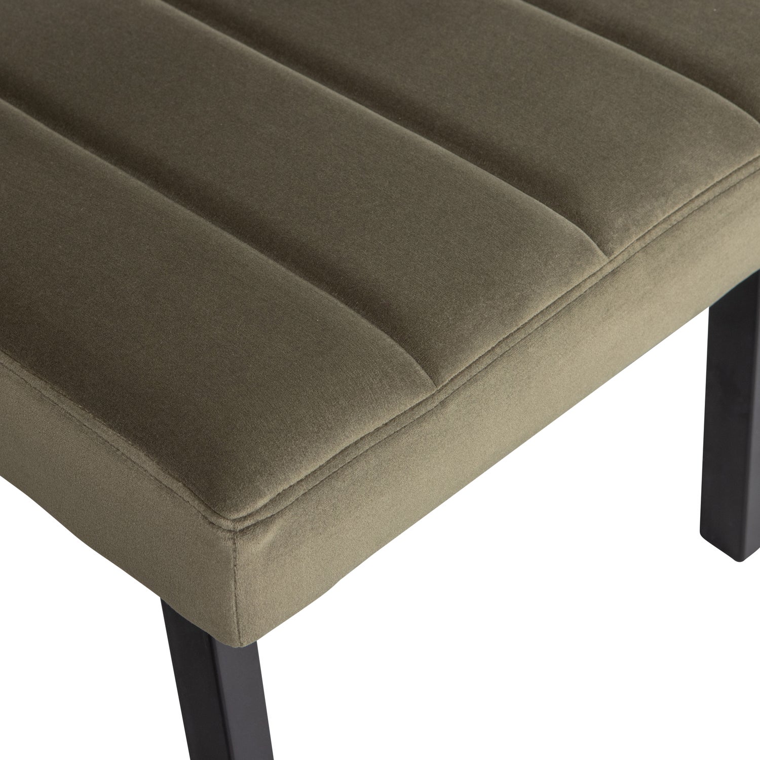 377205-A-01_VS_WE_Kaja_fauteuil_velvet_army_detail.jpg?auto=webp&format=png&width=1500&height=1500