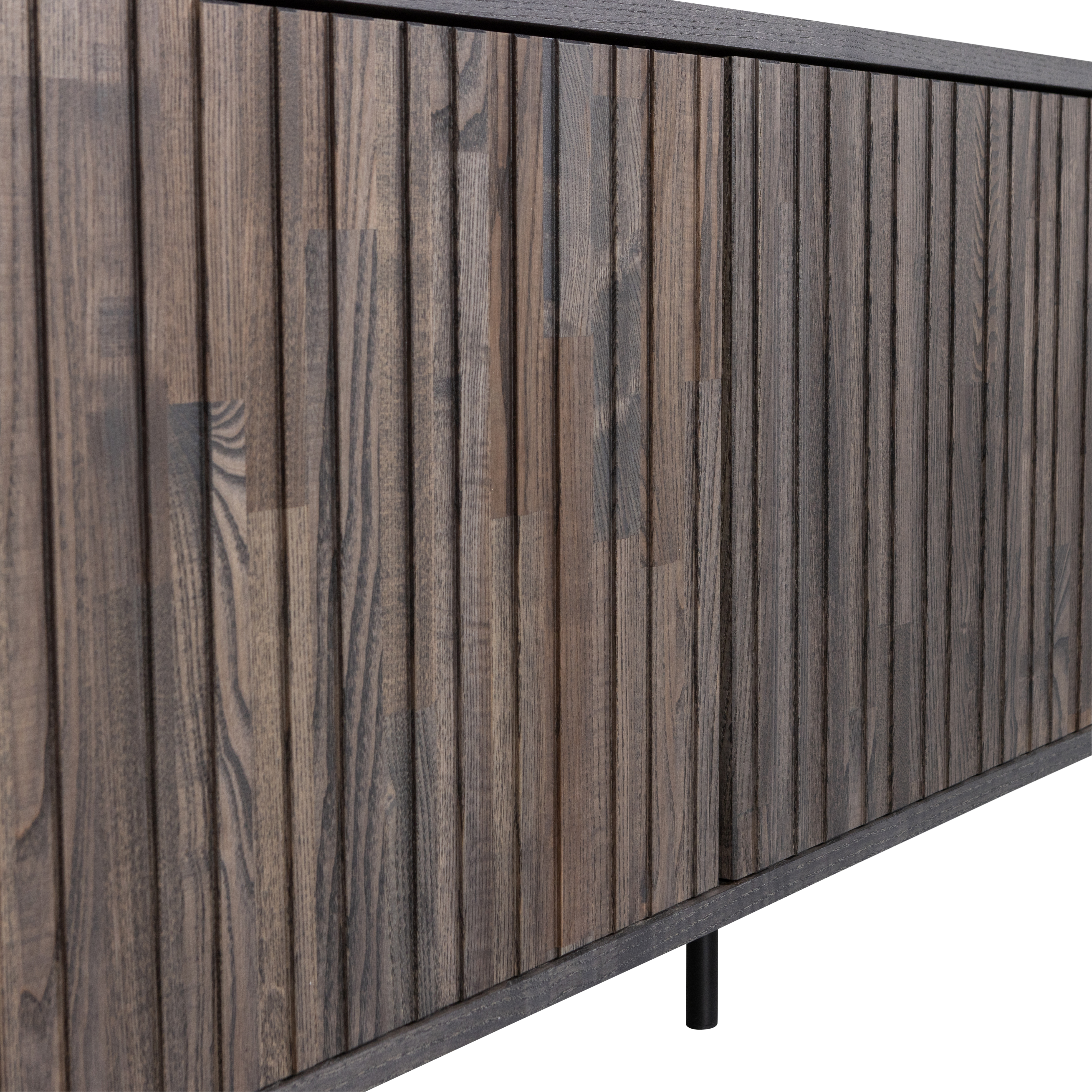 373473-E-02_VS_WE_New_gravure_tv_meubel_150cm_essen_fineer_espresso_detail.png?auto=webp&format=png&width=1500&height=1500