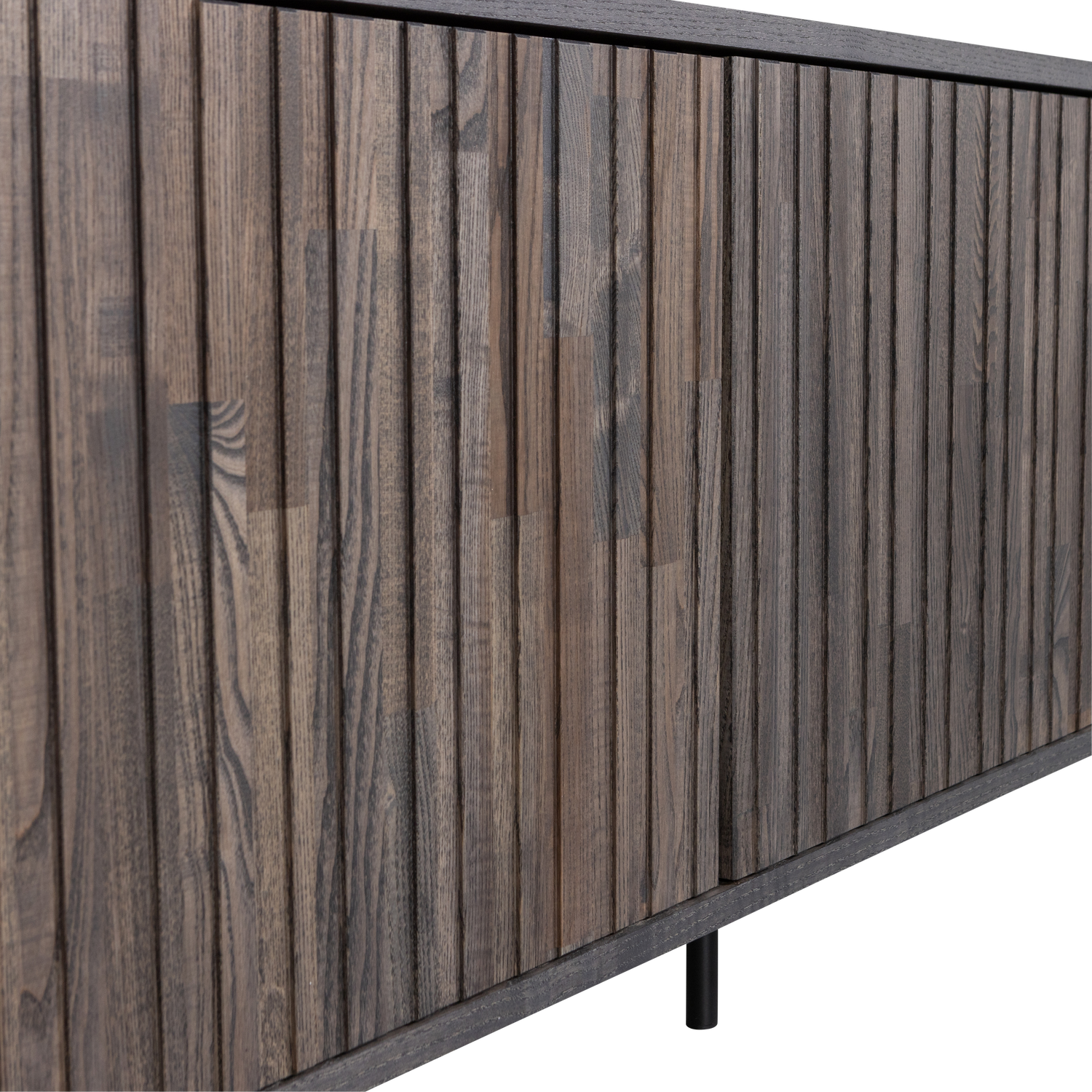 373473-E-02_VS_WE_New_gravure_tv_meubel_150cm_essen_fineer_espresso_detail.png?auto=webp&format=png&width=1500&height=1500