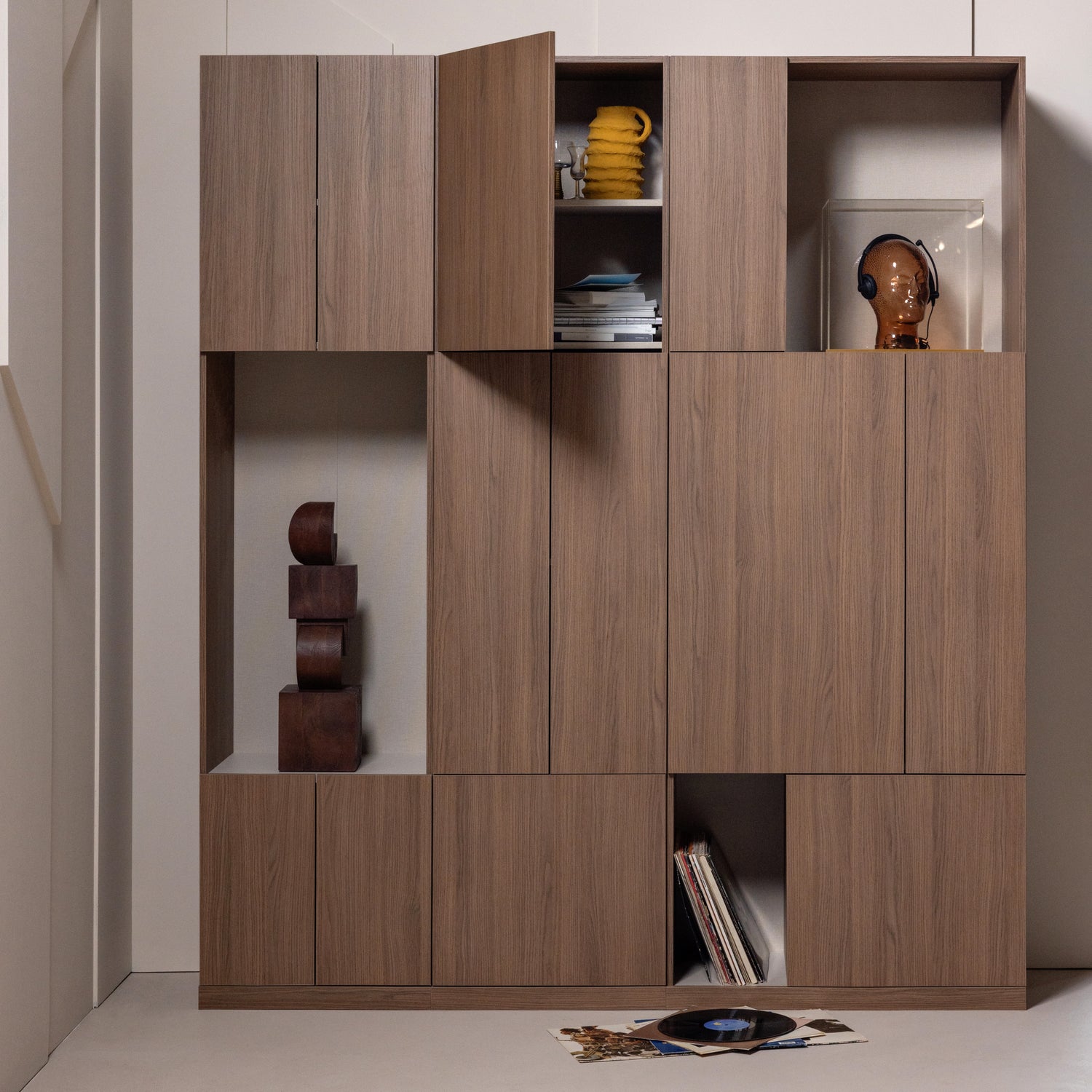 378190-W__378145-W__378144-W__378143-W_01_SF_WP_Build_wandkast_combinatie_188_cm_eiken_decor_bruin_Ture_Draxa_vierkant.jpg?auto=webp&format=png&width=1500&height=1500