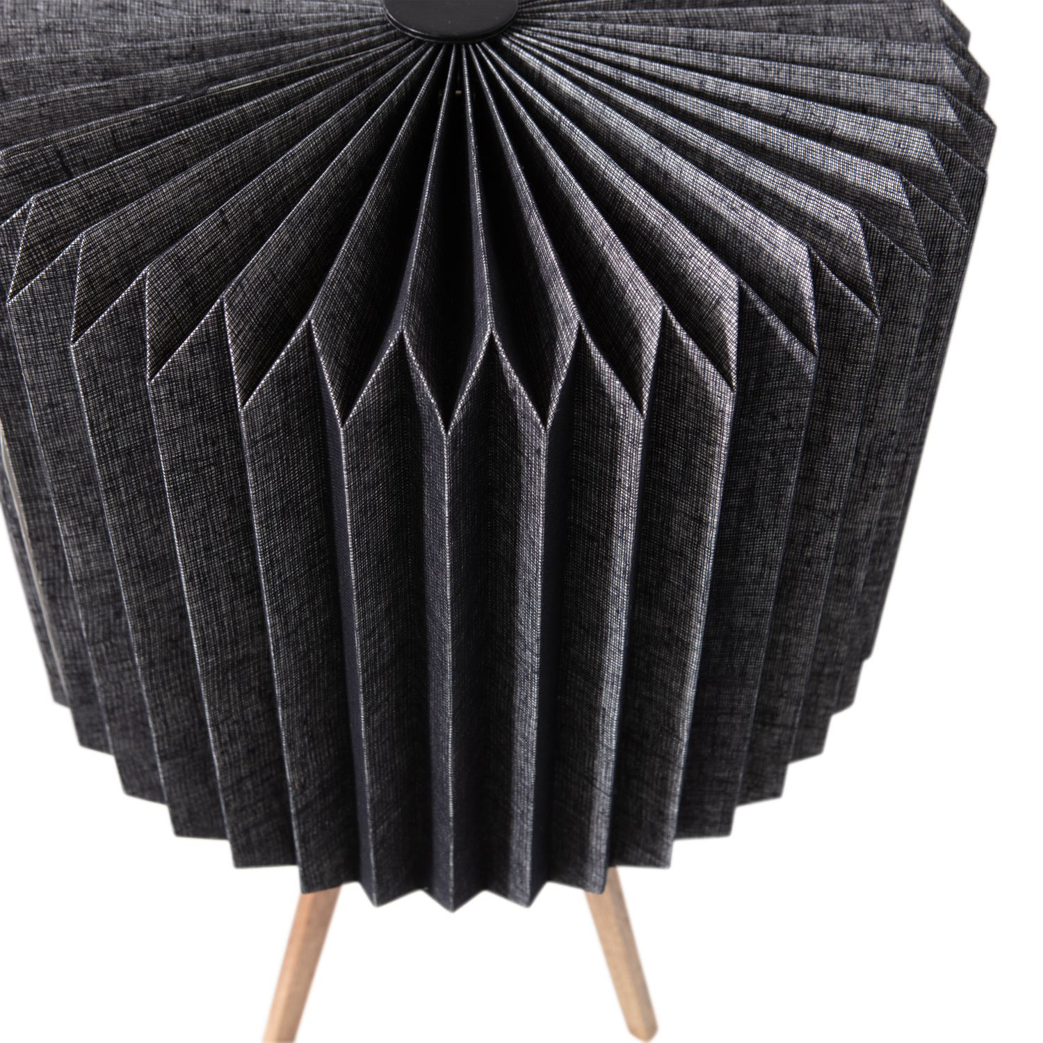 801333-Z-01_VS_BP_Bones_tafellamp_papier_naturel_zwart_detail.png?auto=webp&format=png&width=1500&height=1500