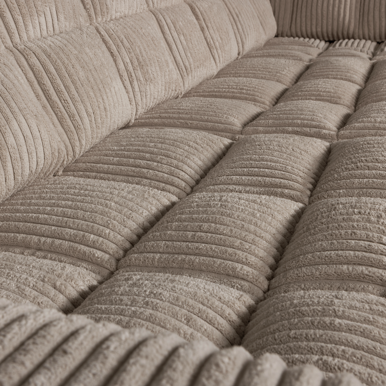 379015-RM-01_VS_WE_Second_date_hoekbank_rechts_grove_ribstof_mud_detail.png?auto=webp&format=png&width=1500&height=1500