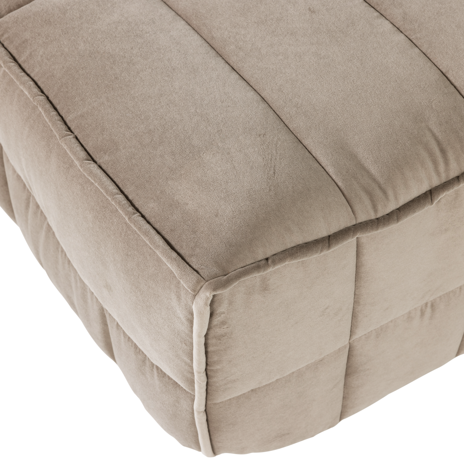 400560-WT_03_VS_VT_Cluster_hocker_velvet_warm_taupe_C1.png?auto=webp&format=png&width=1500&height=1500