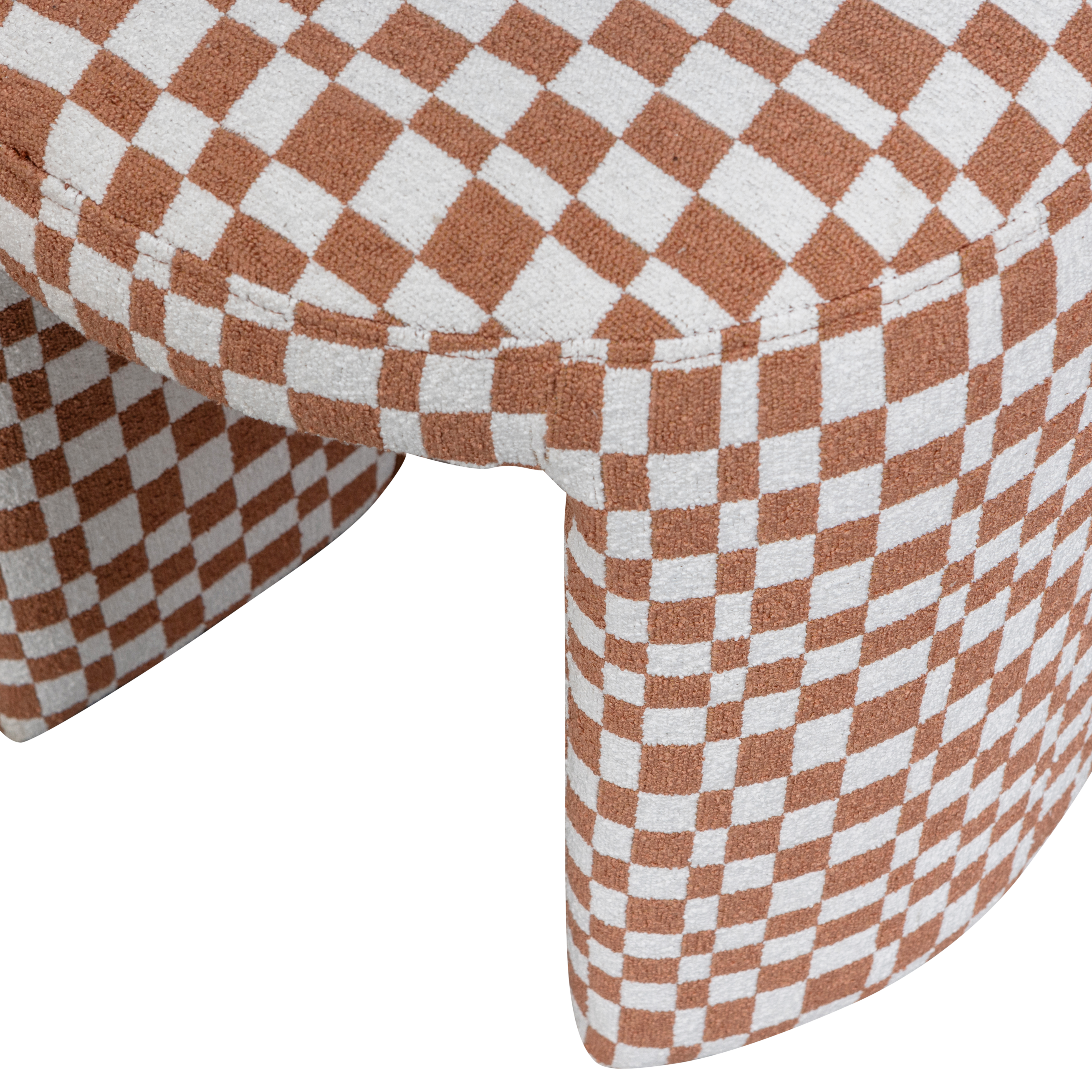 374079-O-01_VS_FA_Charlie_gestoffeerde_kruk_ruit_dessin_oranje_detail.png?auto=webp&format=png&width=1500&height=1500