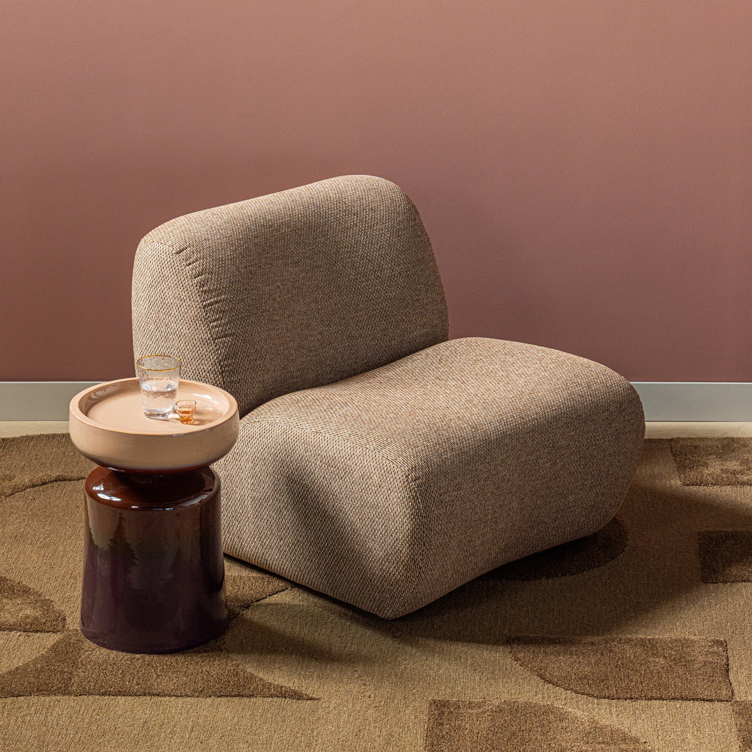 377898-CL__377793-P-01_SF_Nomu_chenille_lichtbruin_Tumo_paarsbruin_vierkant.jpg?auto=webp&format=png&width=1500&height=1500