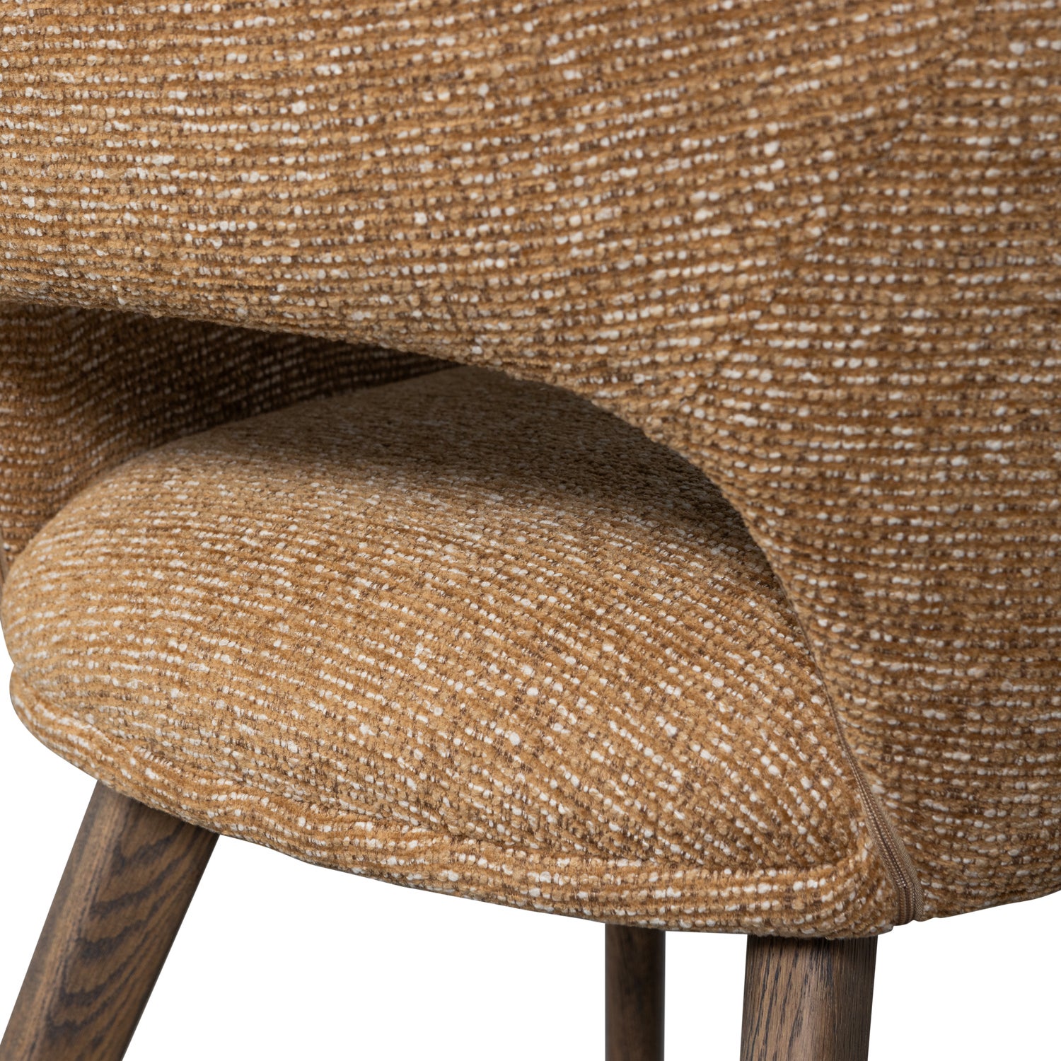 377492-GM-01_VS_PR_Murat_eetkamerstoel_geel_met_houten_poot_mystic_brown_detail.png?auto=webp&format=png&width=1500&height=1500