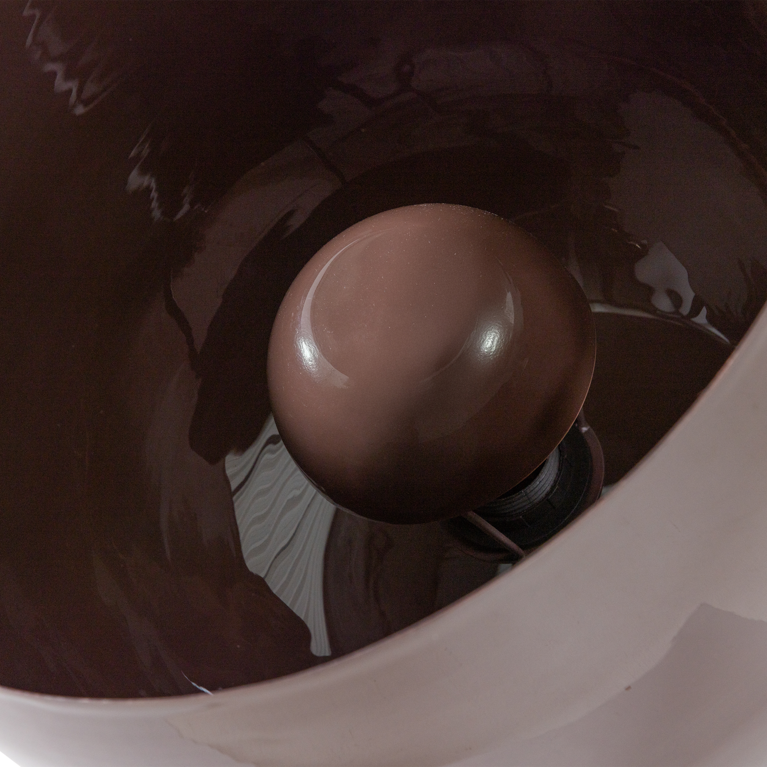 377882-B_04_VS_Mero_tafellamp_34xO35_cm_metaal_hoogglans_bruin_C1.png?auto=webp&format=png&width=1500&height=1500