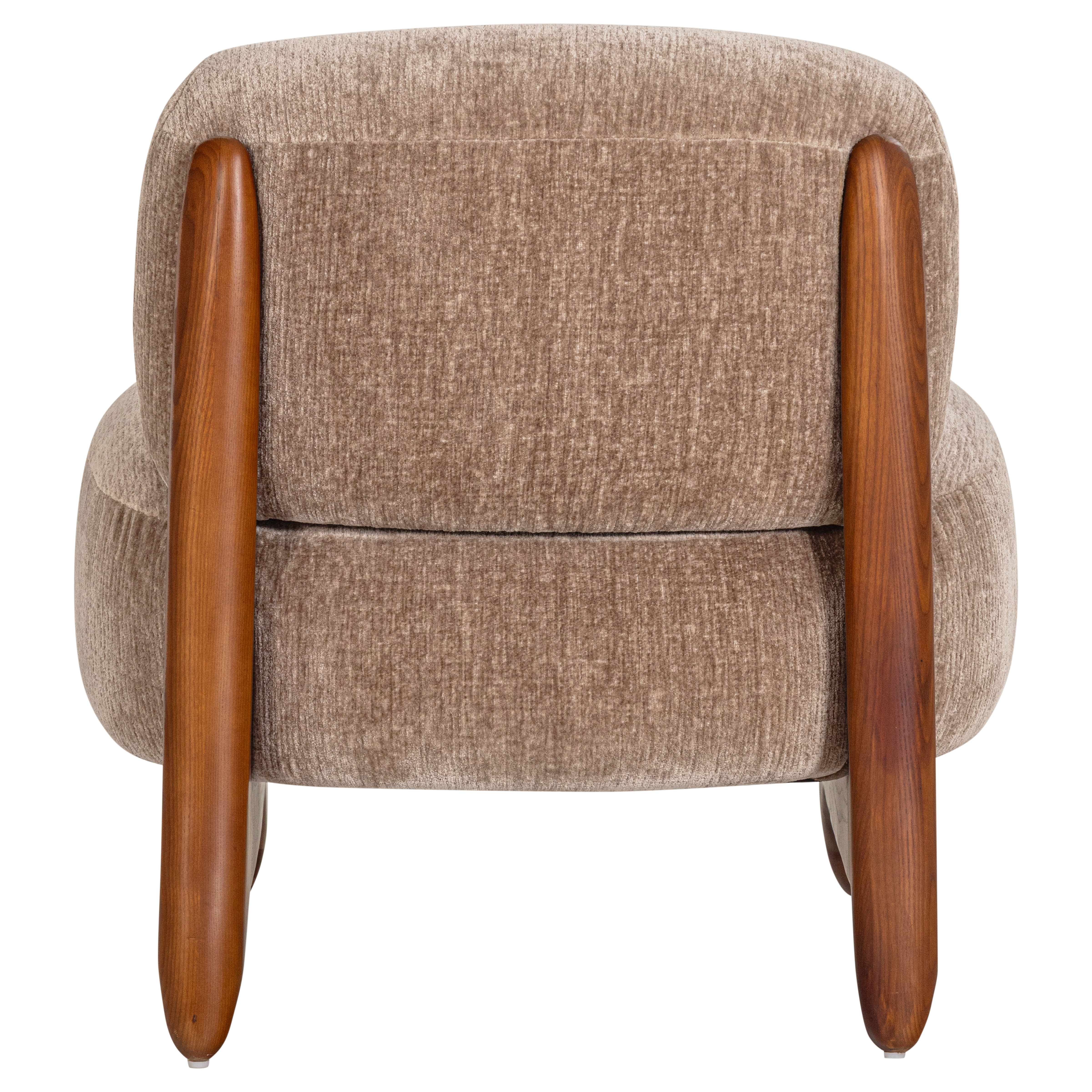 377991-Z_04_VS_Runi_fauteuil_hout_velvet_zand_B1.png?auto=webp&format=png&width=1500&height=1500