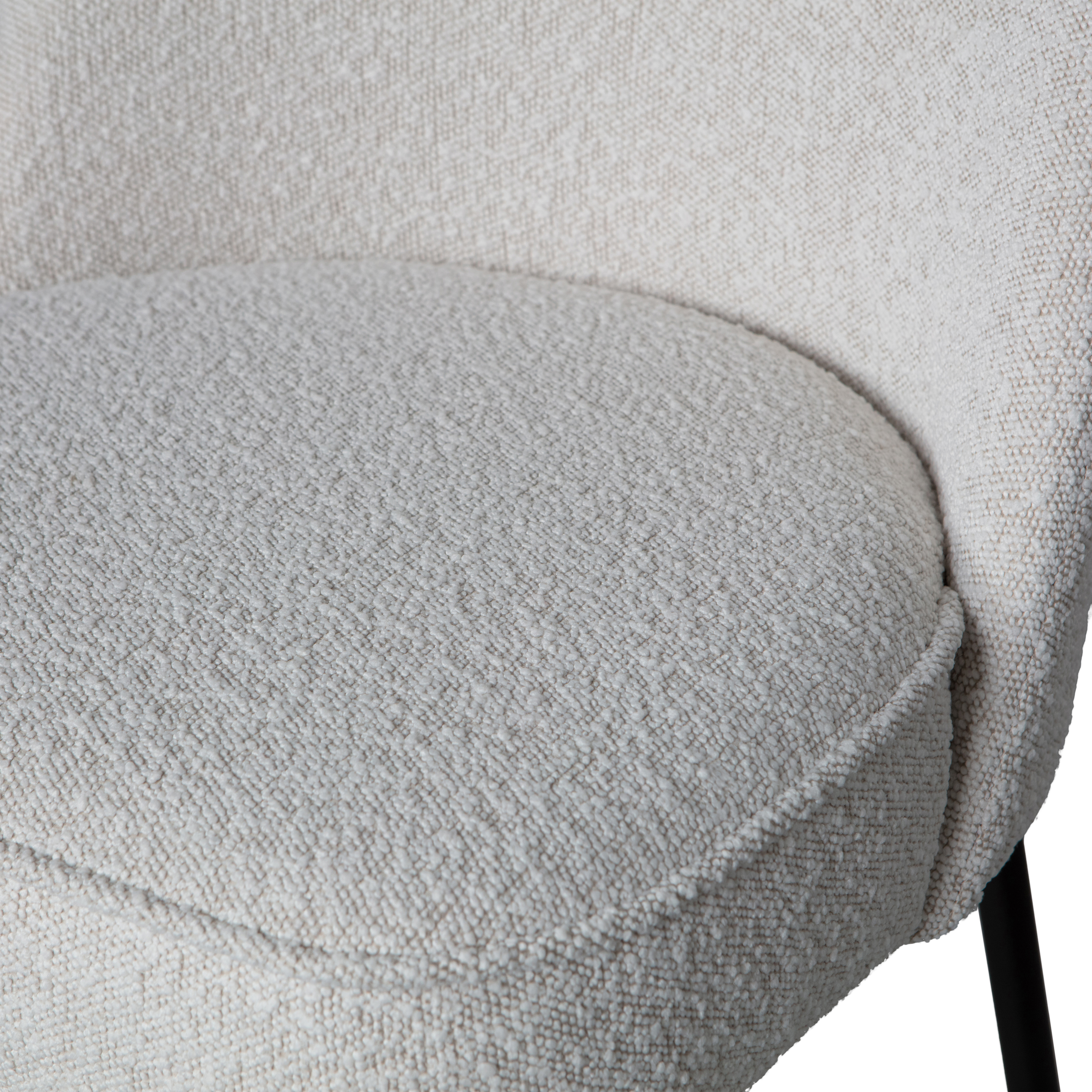 800816-NA-05_VS_BP_Vogue_eetkamerstoel_boucle_naturel_detail.jpg?auto=webp&format=png&width=1500&height=1500