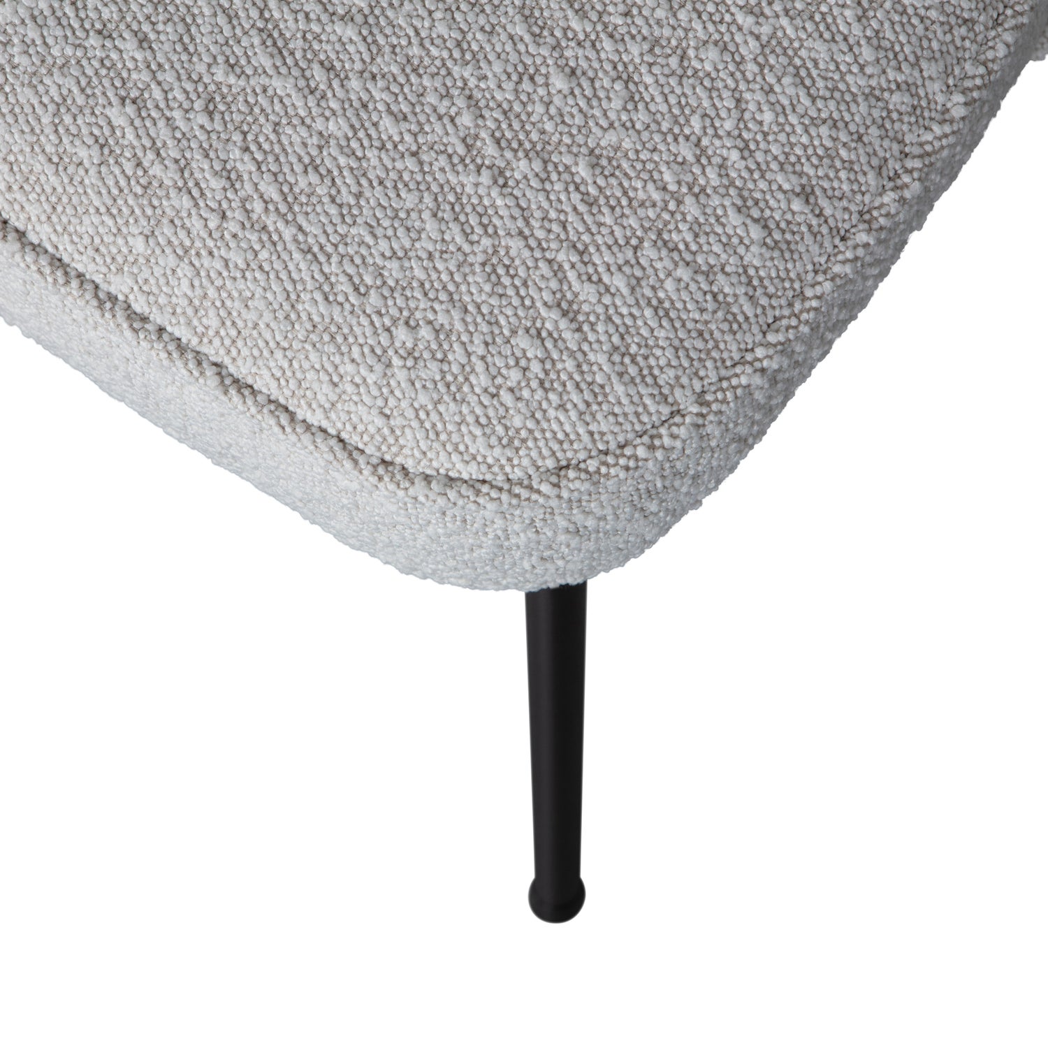 800816-NA-06_VS_BP_Vogue_eetkamerstoel_boucle_naturel_detail.jpg?auto=webp&format=png&width=1500&height=1500