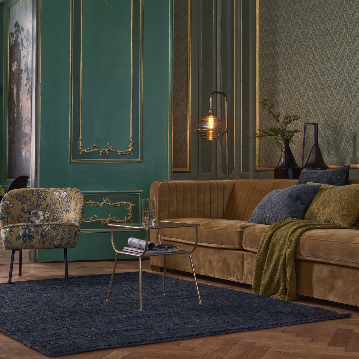 800815-910-800748-40-800772-B-800775-B-01_SF_BP_Nouveau_bank_Vogue_fauteuil_eetkamerstoel_Amazing_bijzet_obvious_vloerlamp_VIERKANT.jpg?auto=webp&format=png&width=1500&height=1500